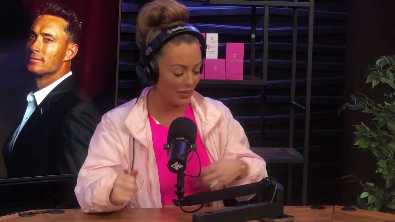 x2mate_com-Ep_16_-_Power_Alphas_Podcast__Relationship_Advice___Mandy_Saccomano__mp44476.jpg