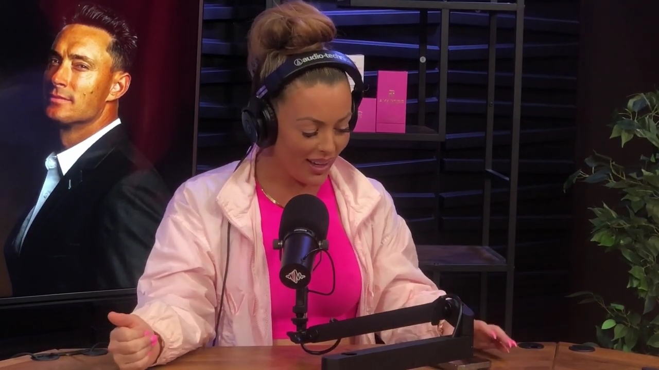 x2mate_com-Ep_16_-_Power_Alphas_Podcast__Relationship_Advice___Mandy_Saccomano__mp44478.jpg