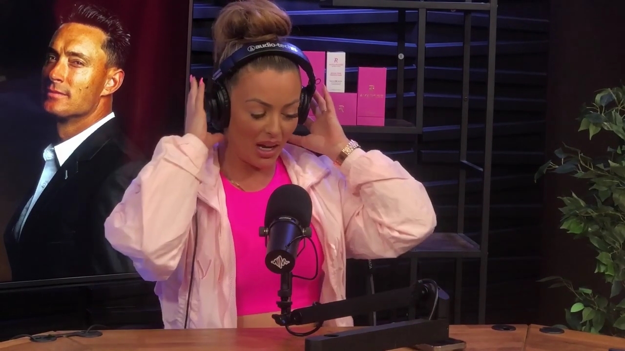 x2mate_com-Ep_16_-_Power_Alphas_Podcast__Relationship_Advice___Mandy_Saccomano__mp44480.jpg