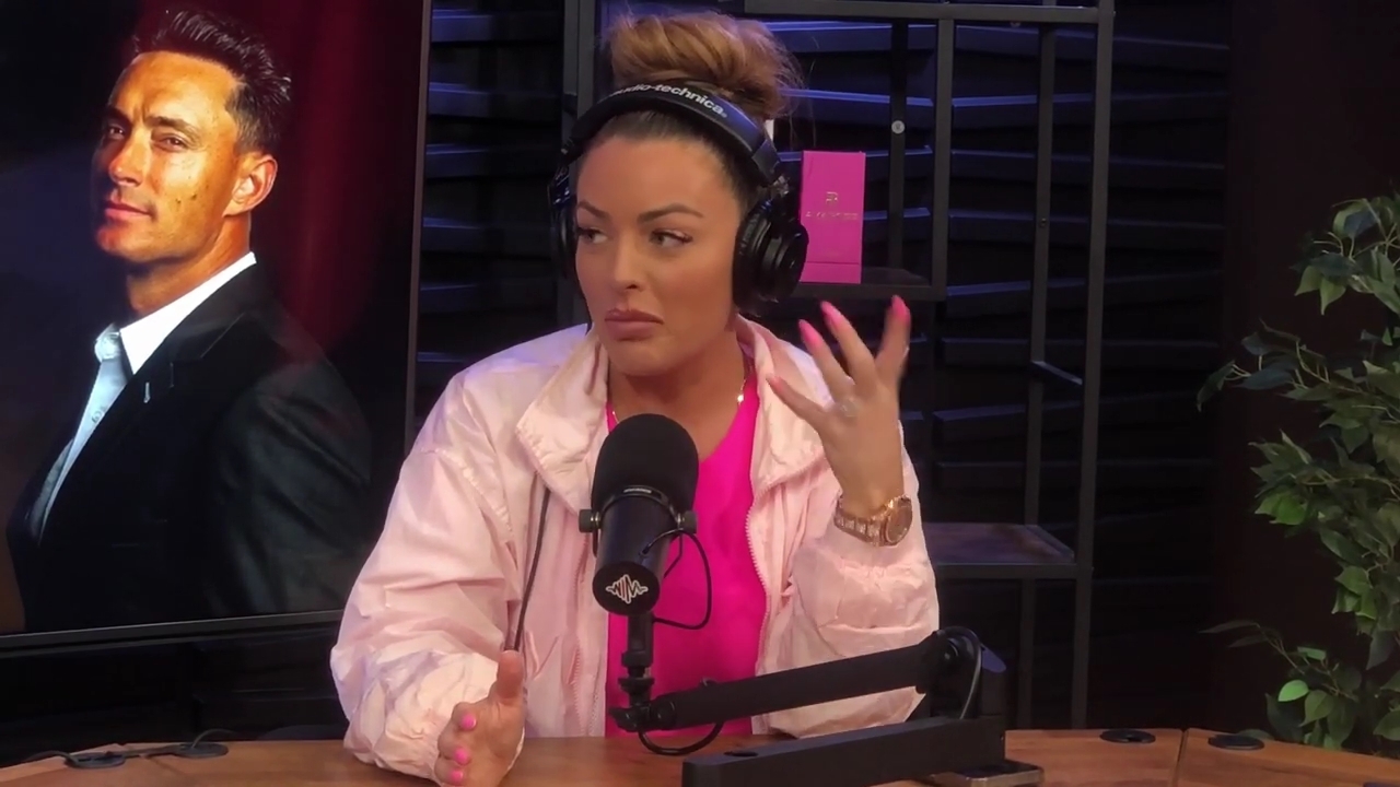 x2mate_com-Ep_16_-_Power_Alphas_Podcast__Relationship_Advice___Mandy_Saccomano__mp44488.jpg