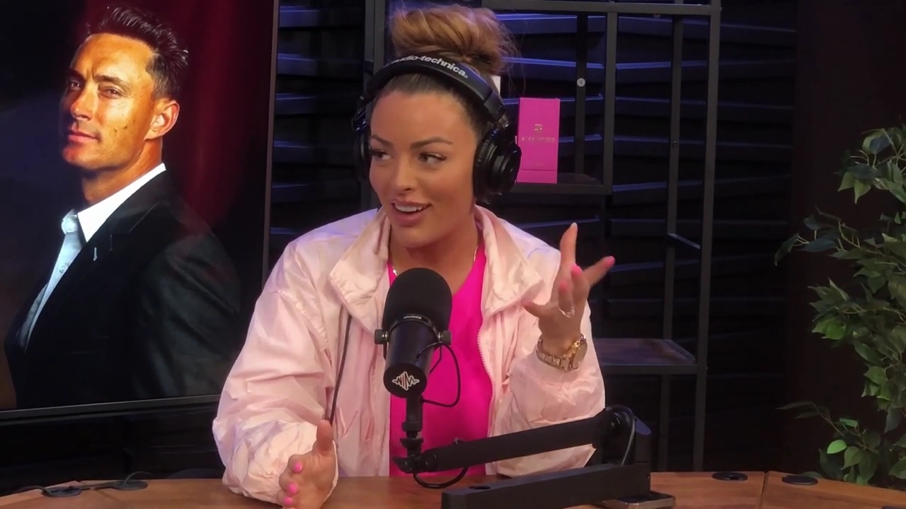 x2mate_com-Ep_16_-_Power_Alphas_Podcast__Relationship_Advice___Mandy_Saccomano__mp44489.jpg