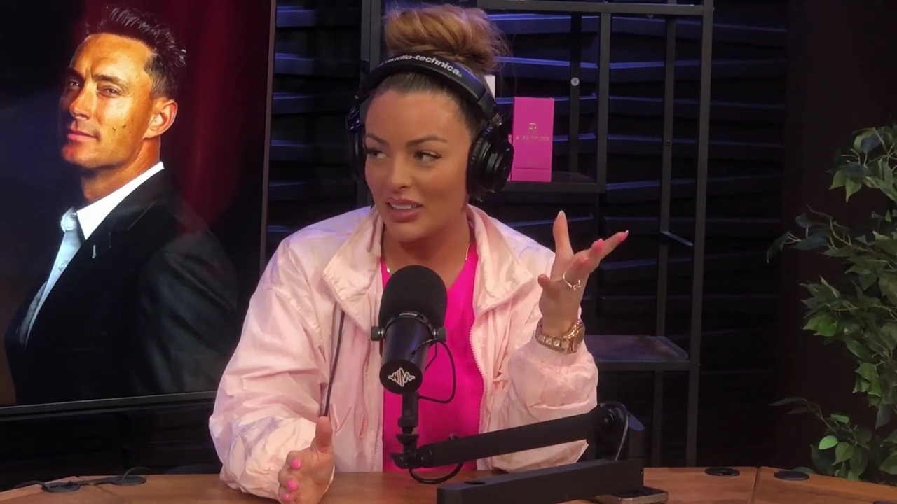 x2mate_com-Ep_16_-_Power_Alphas_Podcast__Relationship_Advice___Mandy_Saccomano__mp44490.jpg