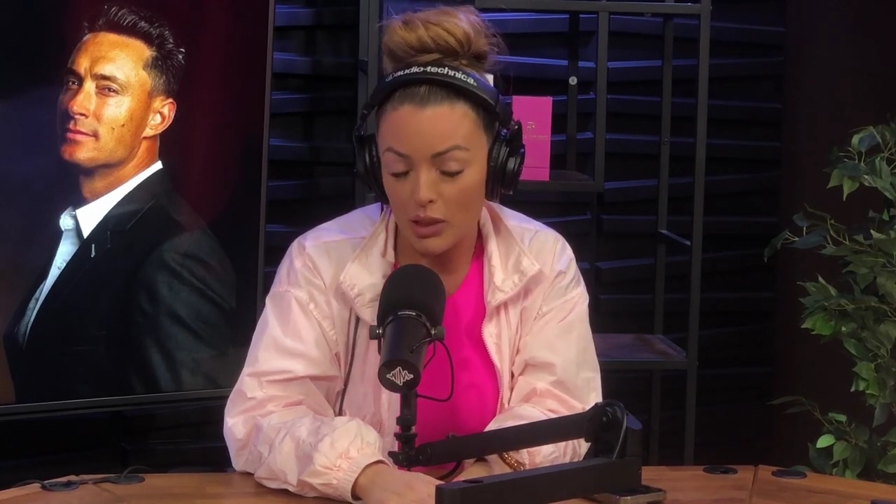 x2mate_com-Ep_16_-_Power_Alphas_Podcast__Relationship_Advice___Mandy_Saccomano__mp44521.jpg