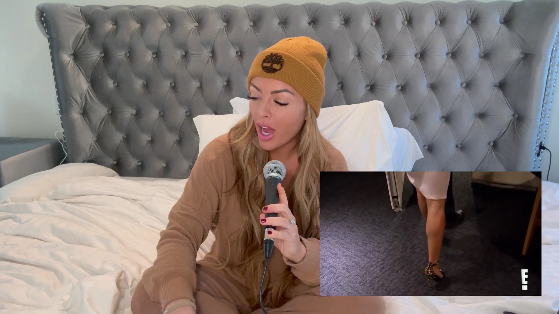 x2mate_com-Ep_6_-_BTS_Stories___Tough_Enough__and__Total_Divas____Power_Alphas_Podcast_w__Mandy_Saccomanno-281080p29_mp42226.jpg