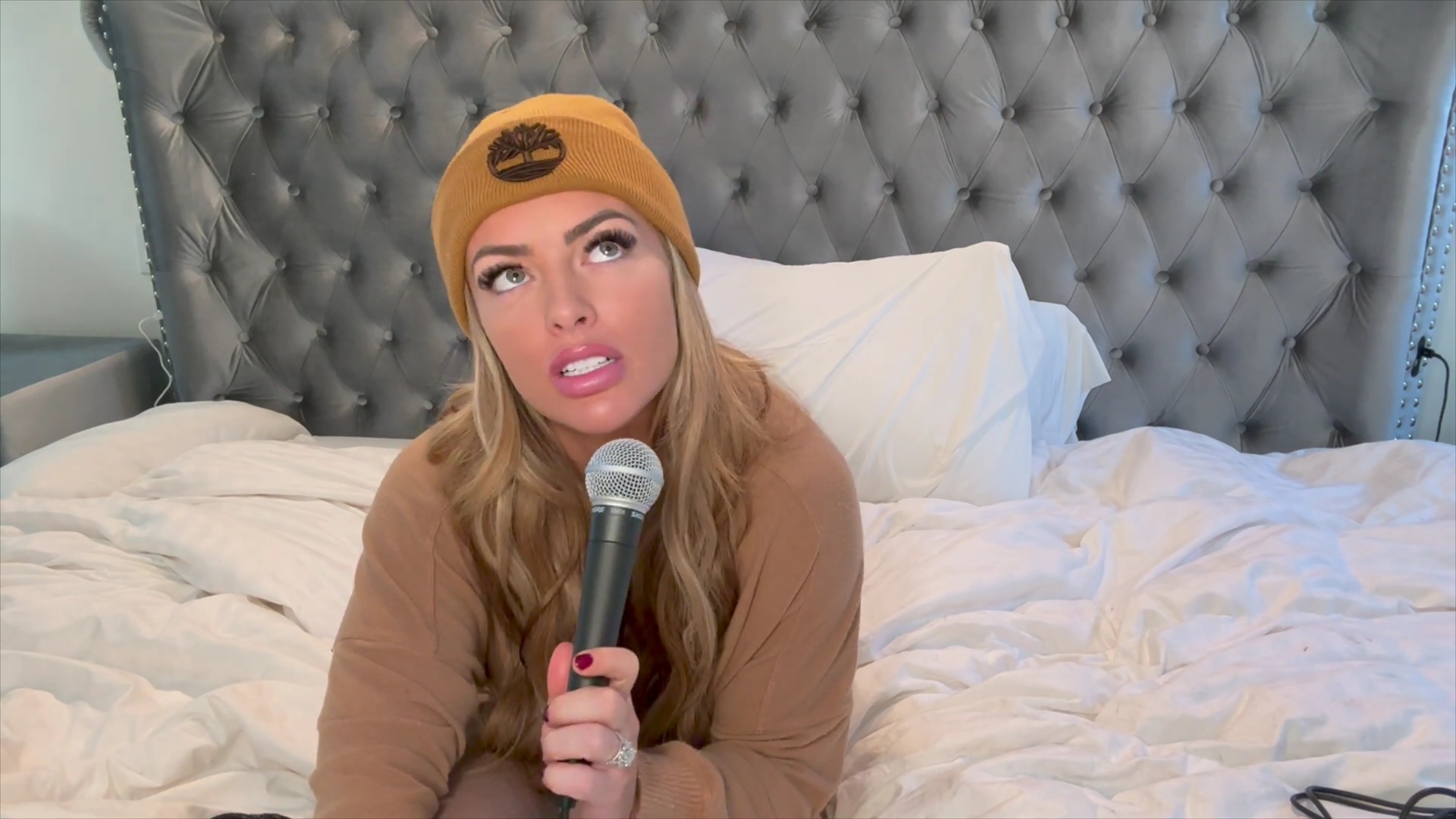 x2mate_com-Ep_6_-_BTS_Stories___Tough_Enough__and__Total_Divas____Power_Alphas_Podcast_w__Mandy_Saccomanno-281080p29_mp42895.jpg