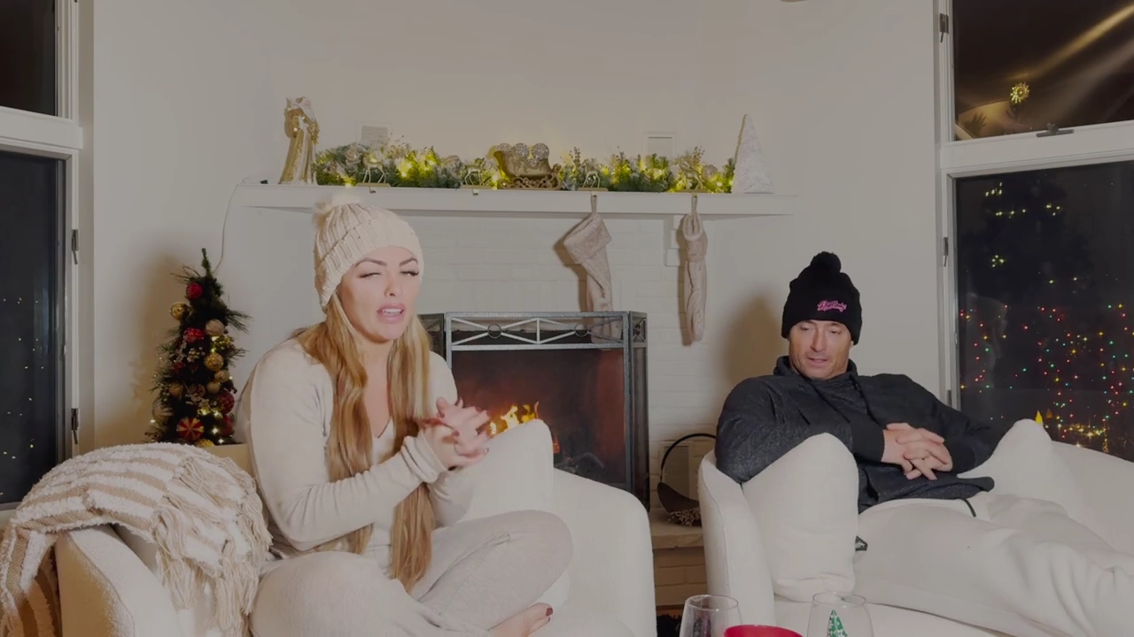 x2mate_com-Ep_8_-_Power_Alphas_Podcast___28Mandy_Saccomanno___Sabby_Piscitelli29-28720p6029_mp40315.jpg