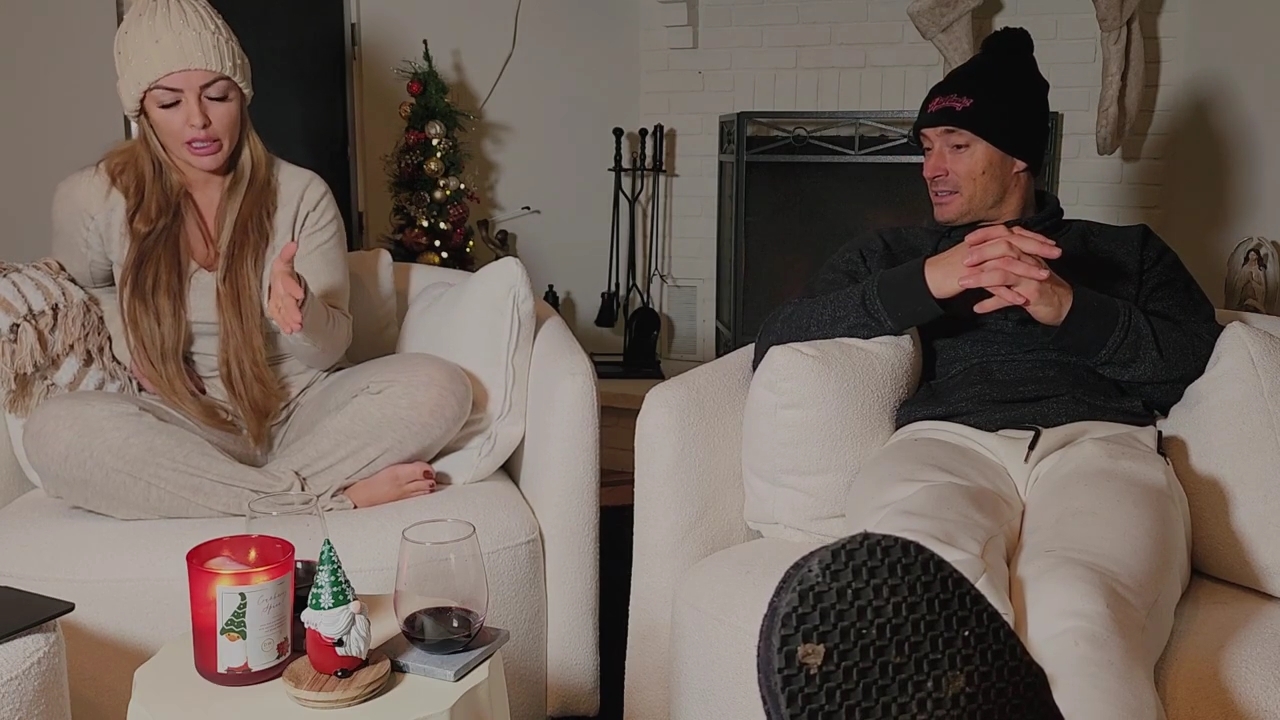 x2mate_com-Ep_8_-_Power_Alphas_Podcast___28Mandy_Saccomanno___Sabby_Piscitelli29-28720p6029_mp40678.jpg