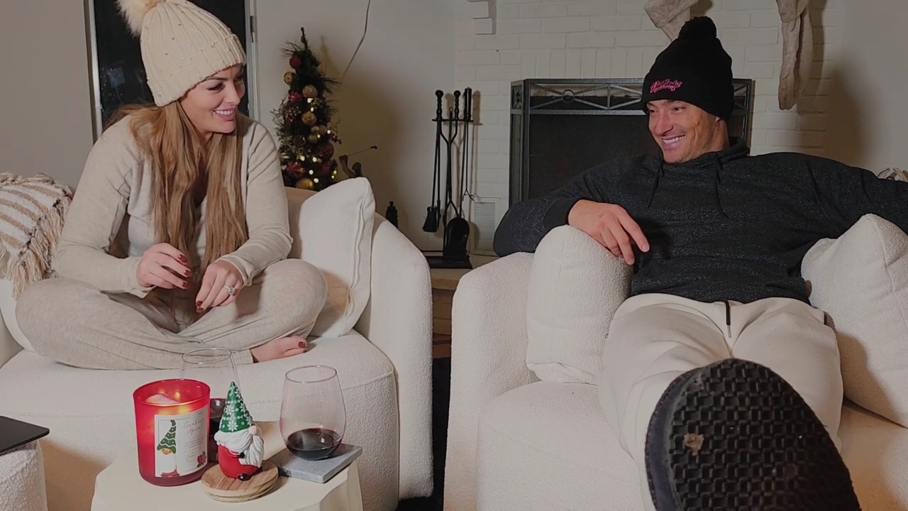 x2mate_com-Ep_8_-_Power_Alphas_Podcast___28Mandy_Saccomanno___Sabby_Piscitelli29-28720p6029_mp41089.jpg