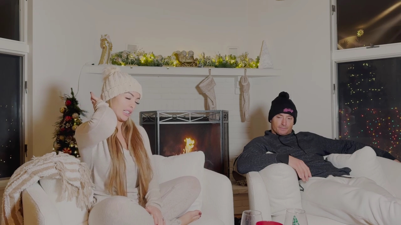 x2mate_com-Ep_8_-_Power_Alphas_Podcast___28Mandy_Saccomanno___Sabby_Piscitelli29-28720p6029_mp41291.jpg