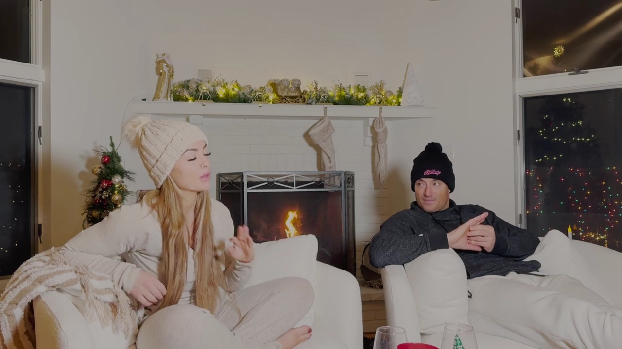 x2mate_com-Ep_8_-_Power_Alphas_Podcast___28Mandy_Saccomanno___Sabby_Piscitelli29-28720p6029_mp41326.jpg