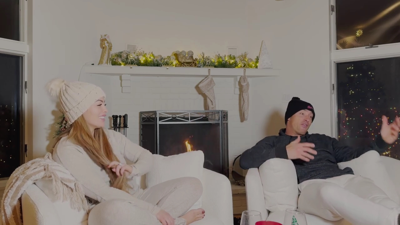 x2mate_com-Ep_8_-_Power_Alphas_Podcast___28Mandy_Saccomanno___Sabby_Piscitelli29-28720p6029_mp41528.jpg
