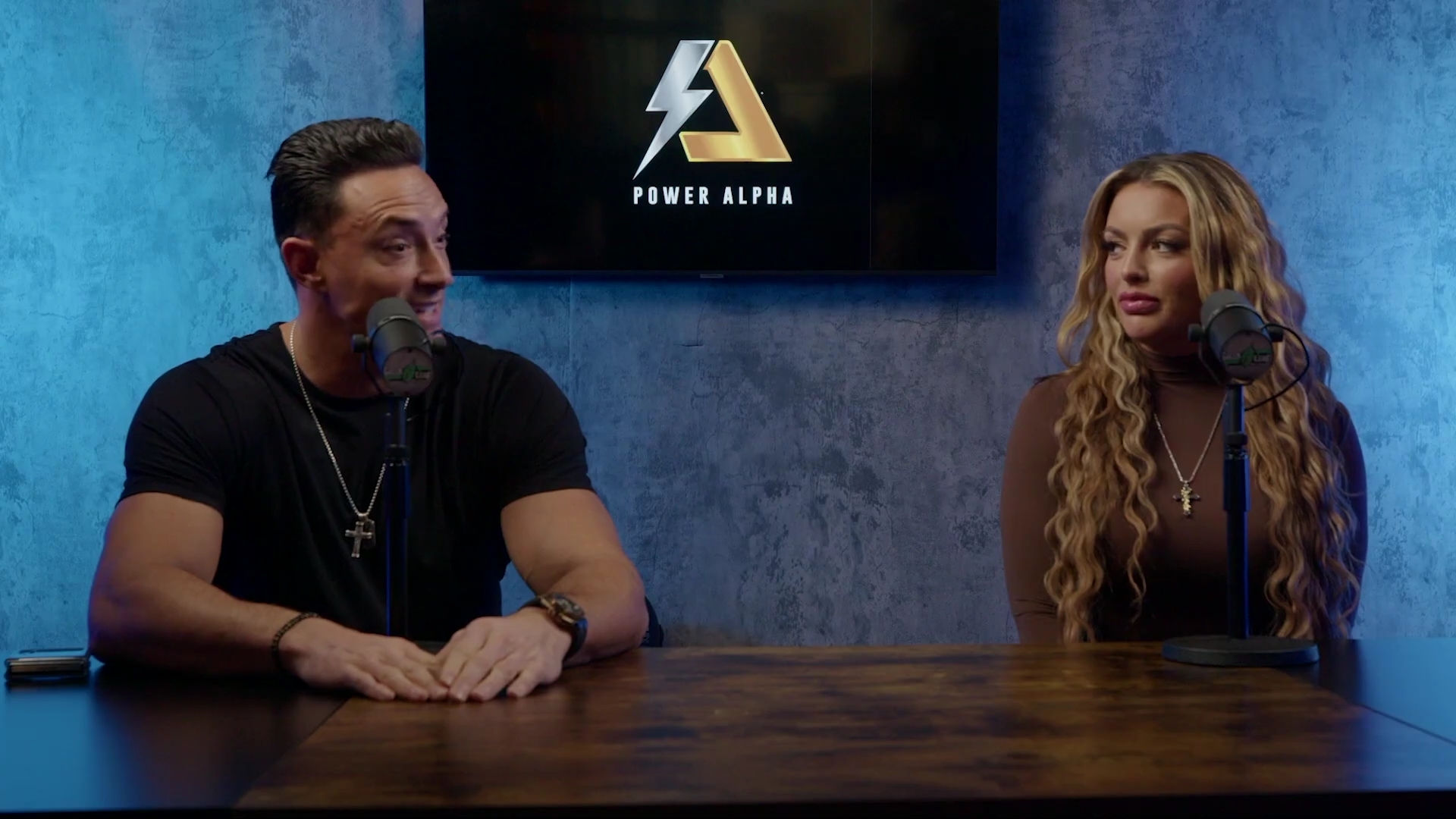 x2mate_com-Ep_9_-_Power_Alphas_Podcast___28Mandy_Saccomanno___Sabby_Piscitelli29-281080p29_mp40040.jpg