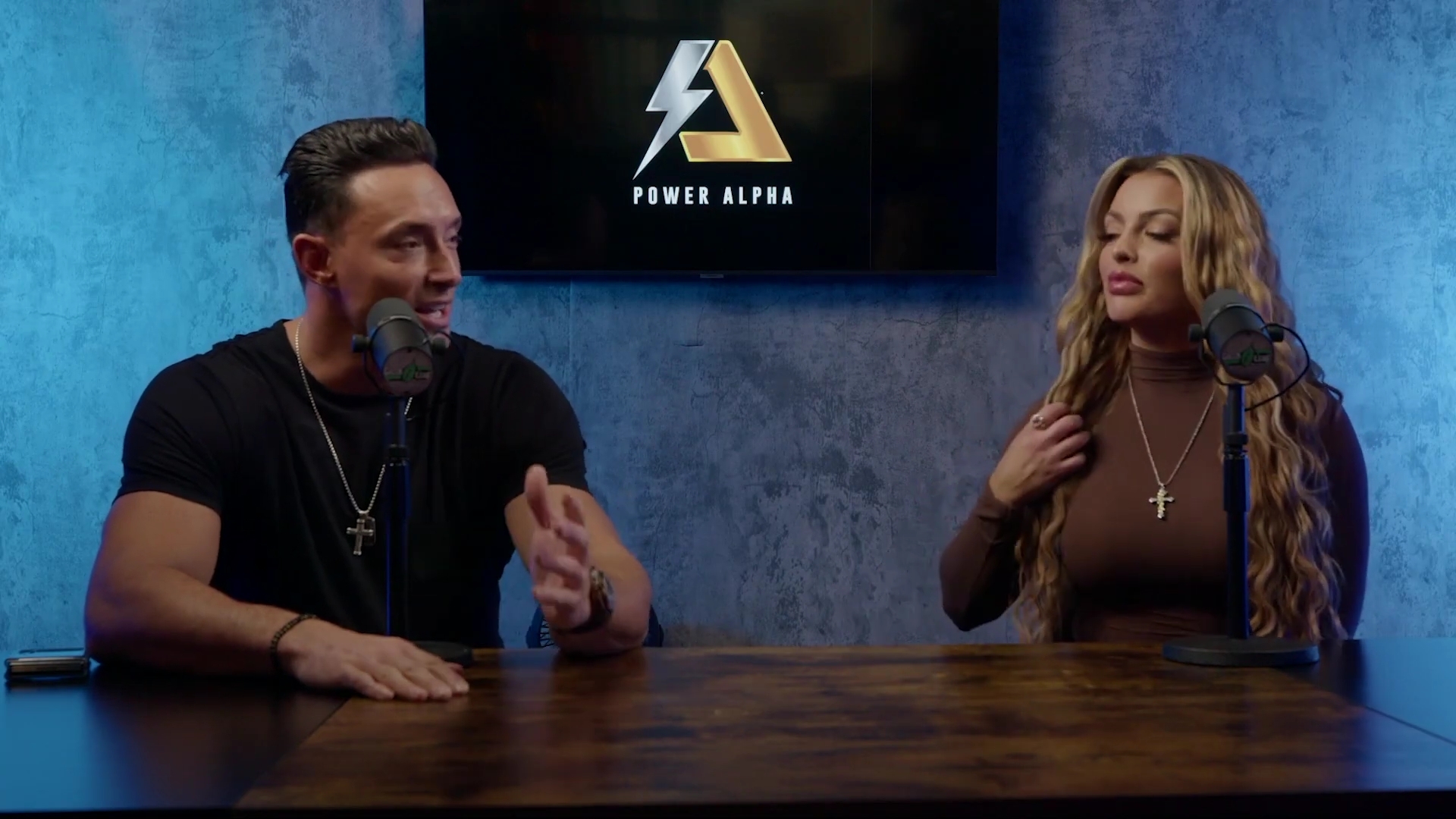x2mate_com-Ep_9_-_Power_Alphas_Podcast___28Mandy_Saccomanno___Sabby_Piscitelli29-281080p29_mp40043.jpg