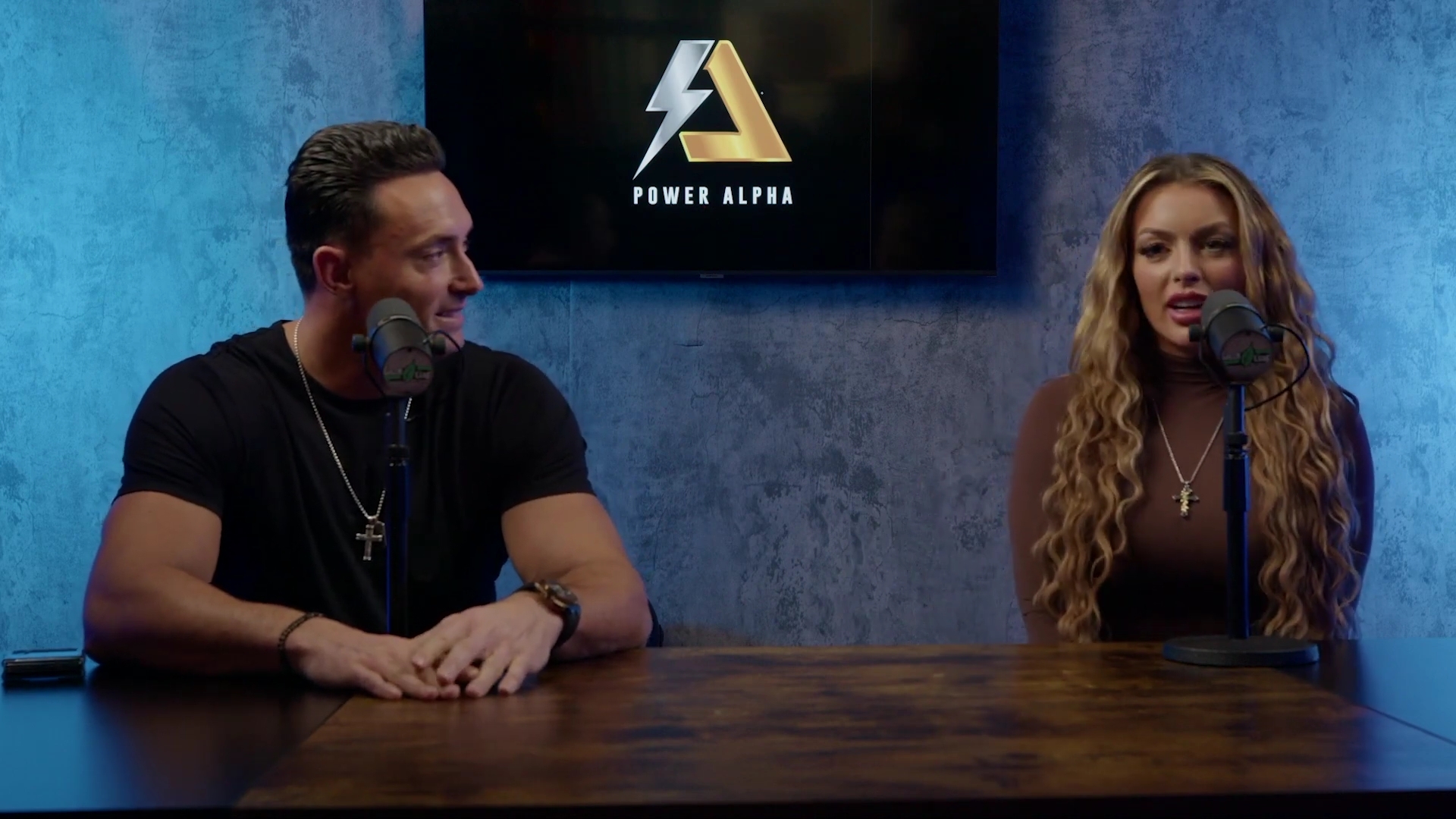 x2mate_com-Ep_9_-_Power_Alphas_Podcast___28Mandy_Saccomanno___Sabby_Piscitelli29-281080p29_mp40047.jpg