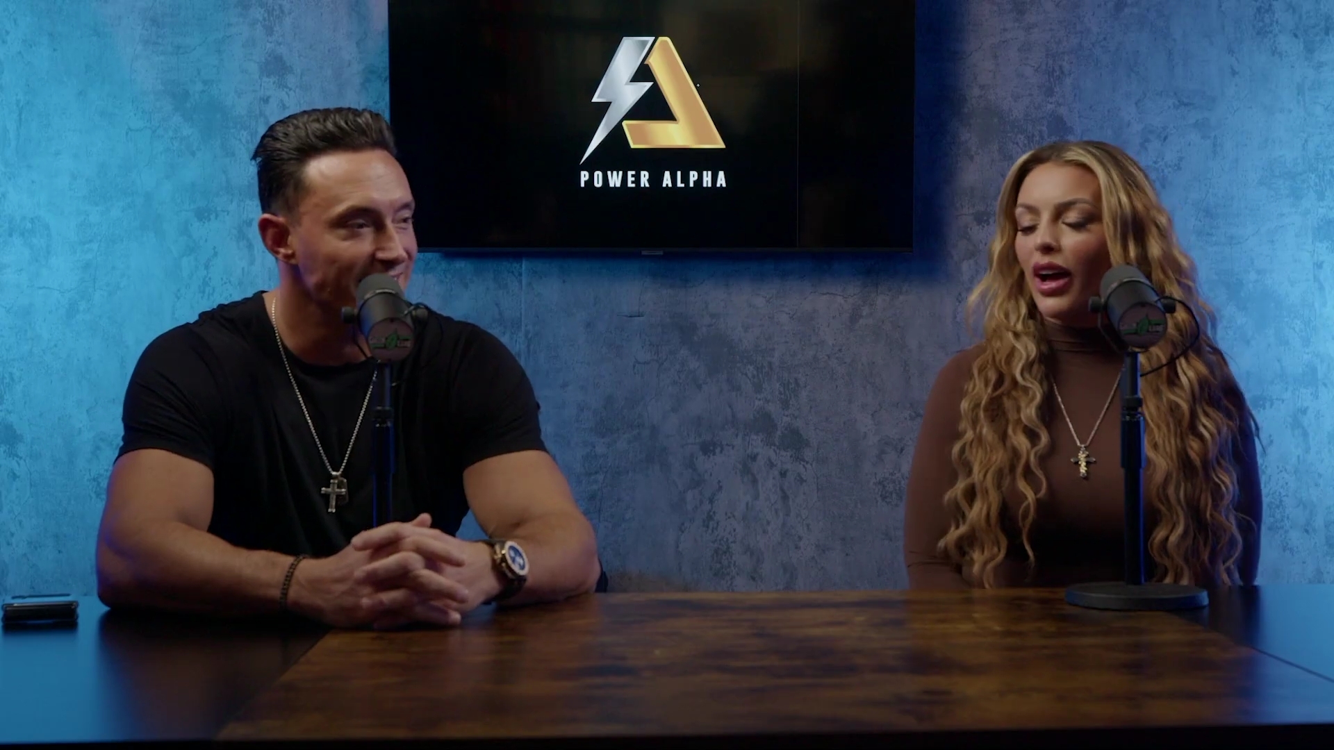x2mate_com-Ep_9_-_Power_Alphas_Podcast___28Mandy_Saccomanno___Sabby_Piscitelli29-281080p29_mp40062.jpg