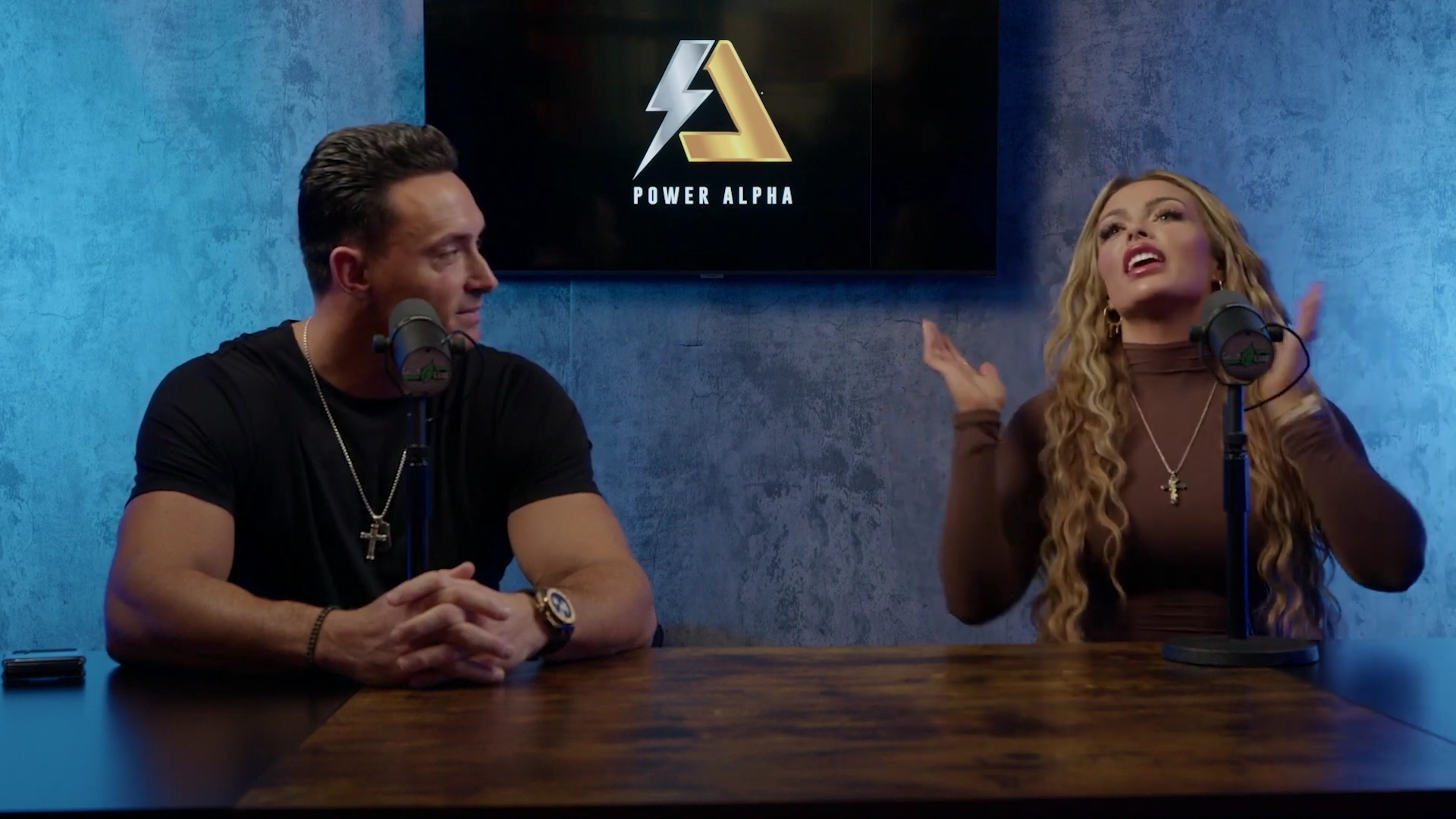 x2mate_com-Ep_9_-_Power_Alphas_Podcast___28Mandy_Saccomanno___Sabby_Piscitelli29-281080p29_mp40065.jpg