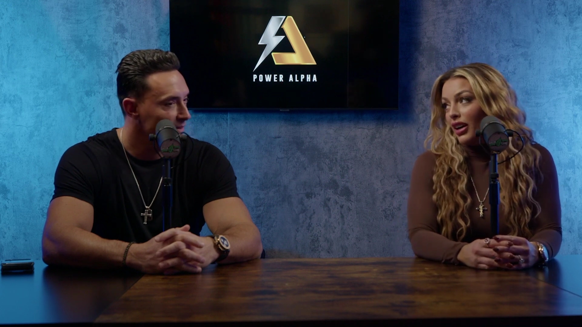 x2mate_com-Ep_9_-_Power_Alphas_Podcast___28Mandy_Saccomanno___Sabby_Piscitelli29-281080p29_mp40069.jpg