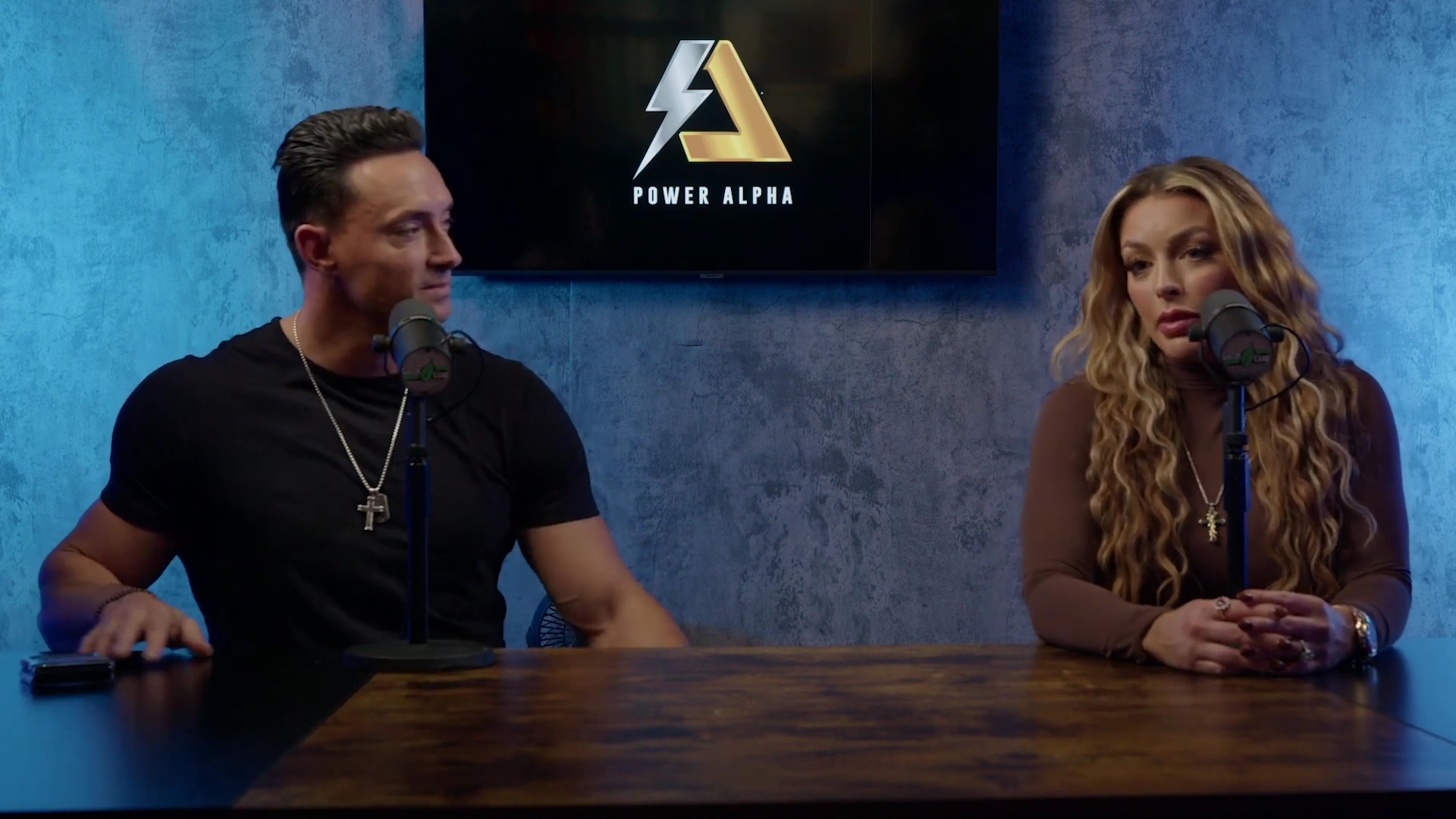 x2mate_com-Ep_9_-_Power_Alphas_Podcast___28Mandy_Saccomanno___Sabby_Piscitelli29-281080p29_mp40072.jpg