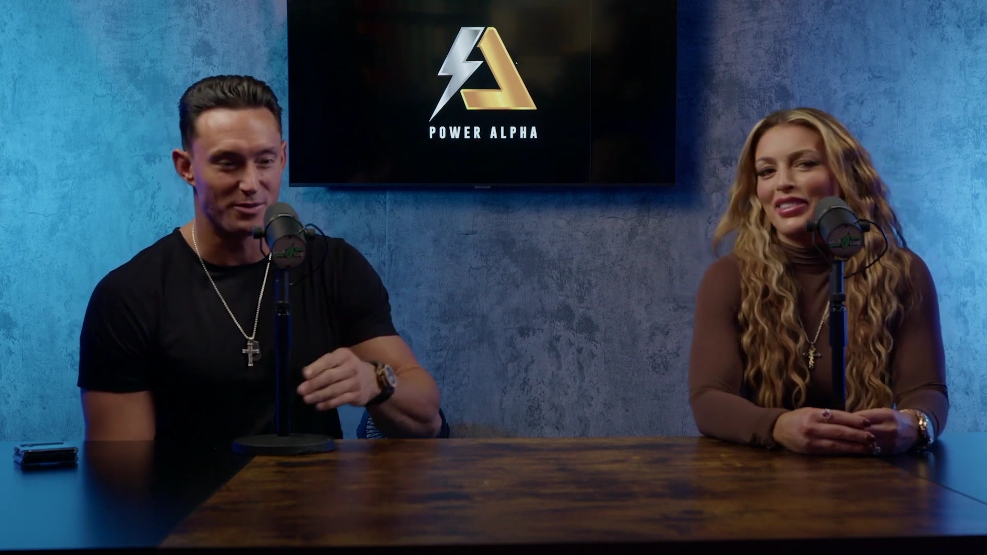 x2mate_com-Ep_9_-_Power_Alphas_Podcast___28Mandy_Saccomanno___Sabby_Piscitelli29-281080p29_mp40081.jpg