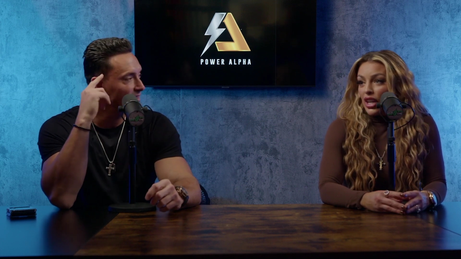x2mate_com-Ep_9_-_Power_Alphas_Podcast___28Mandy_Saccomanno___Sabby_Piscitelli29-281080p29_mp40095.jpg