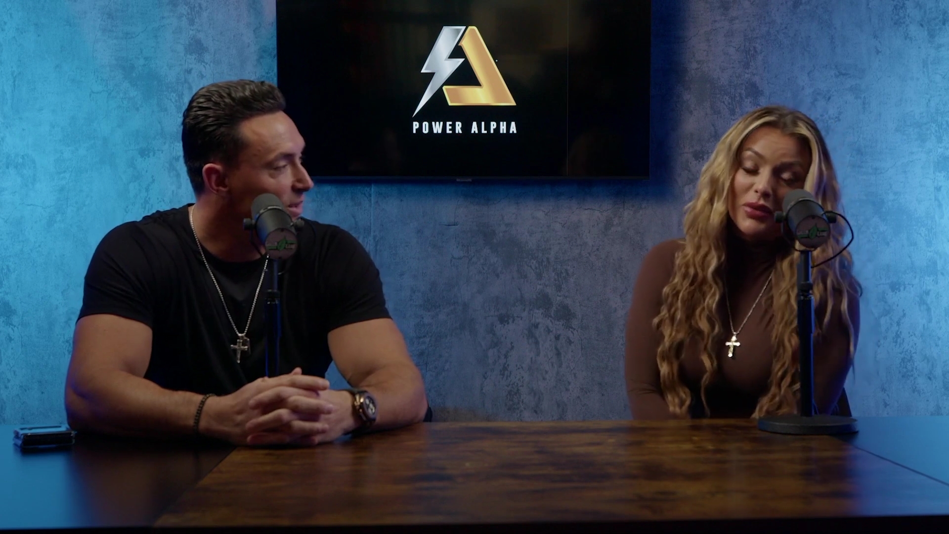x2mate_com-Ep_9_-_Power_Alphas_Podcast___28Mandy_Saccomanno___Sabby_Piscitelli29-281080p29_mp40107.jpg