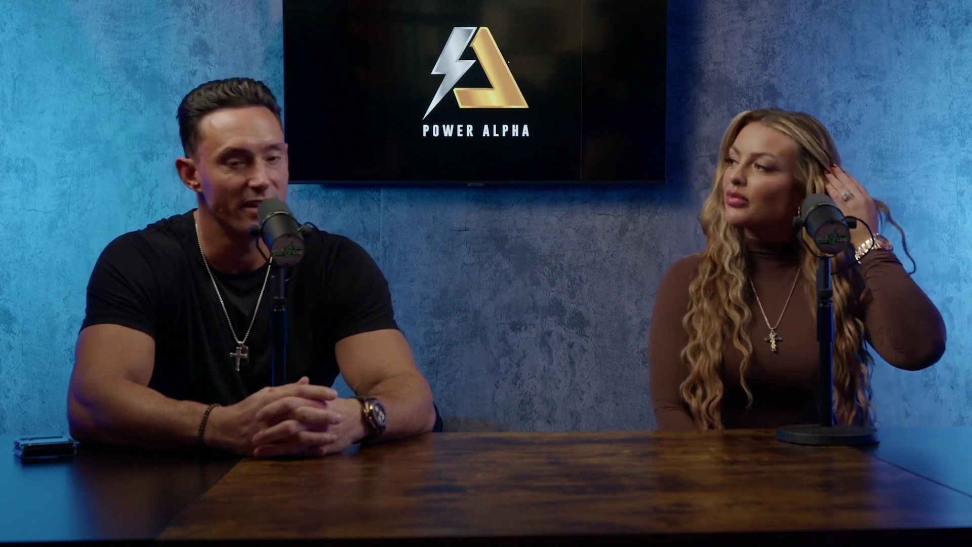 x2mate_com-Ep_9_-_Power_Alphas_Podcast___28Mandy_Saccomanno___Sabby_Piscitelli29-281080p29_mp40119.jpg