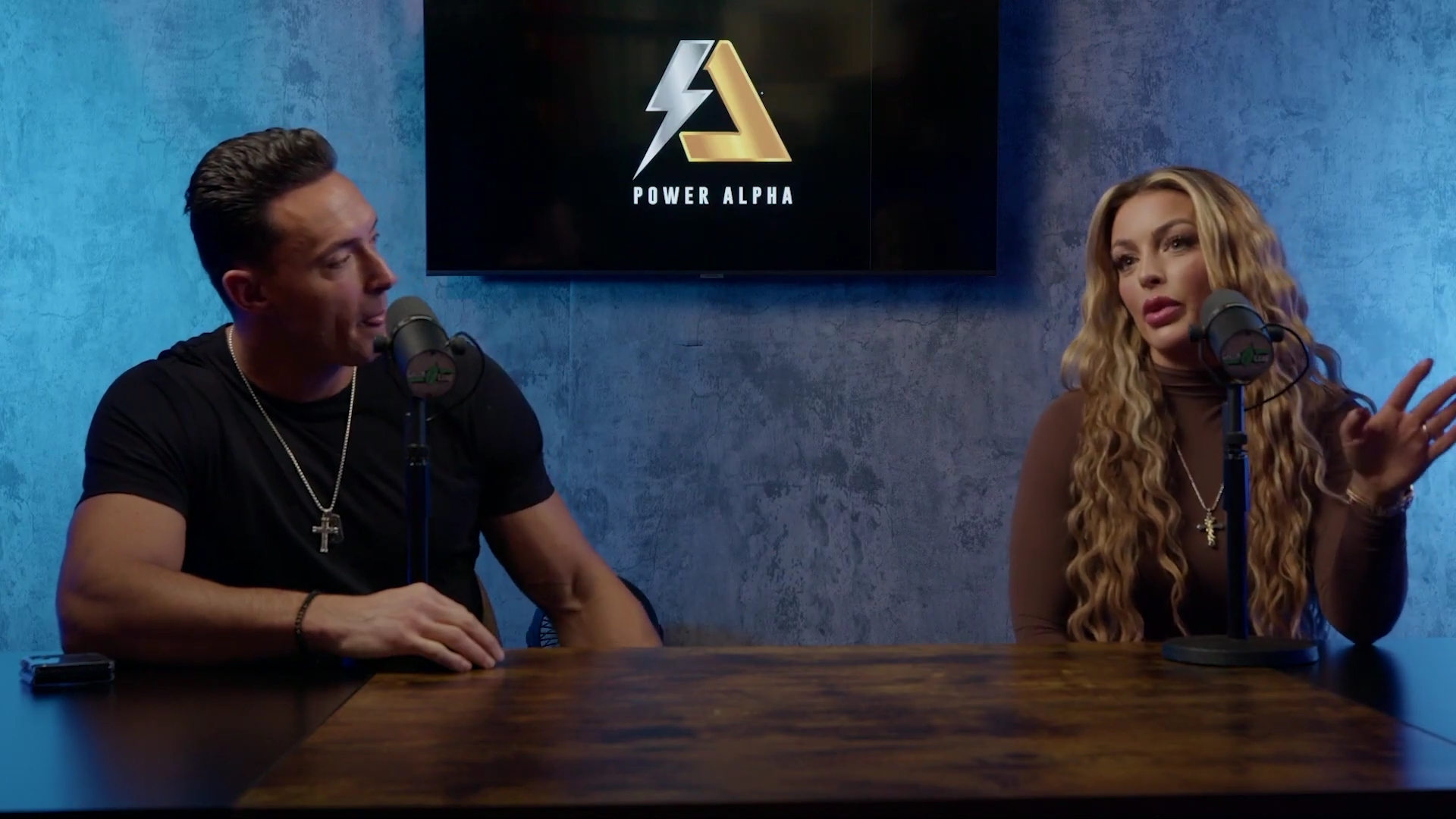 x2mate_com-Ep_9_-_Power_Alphas_Podcast___28Mandy_Saccomanno___Sabby_Piscitelli29-281080p29_mp40135.jpg
