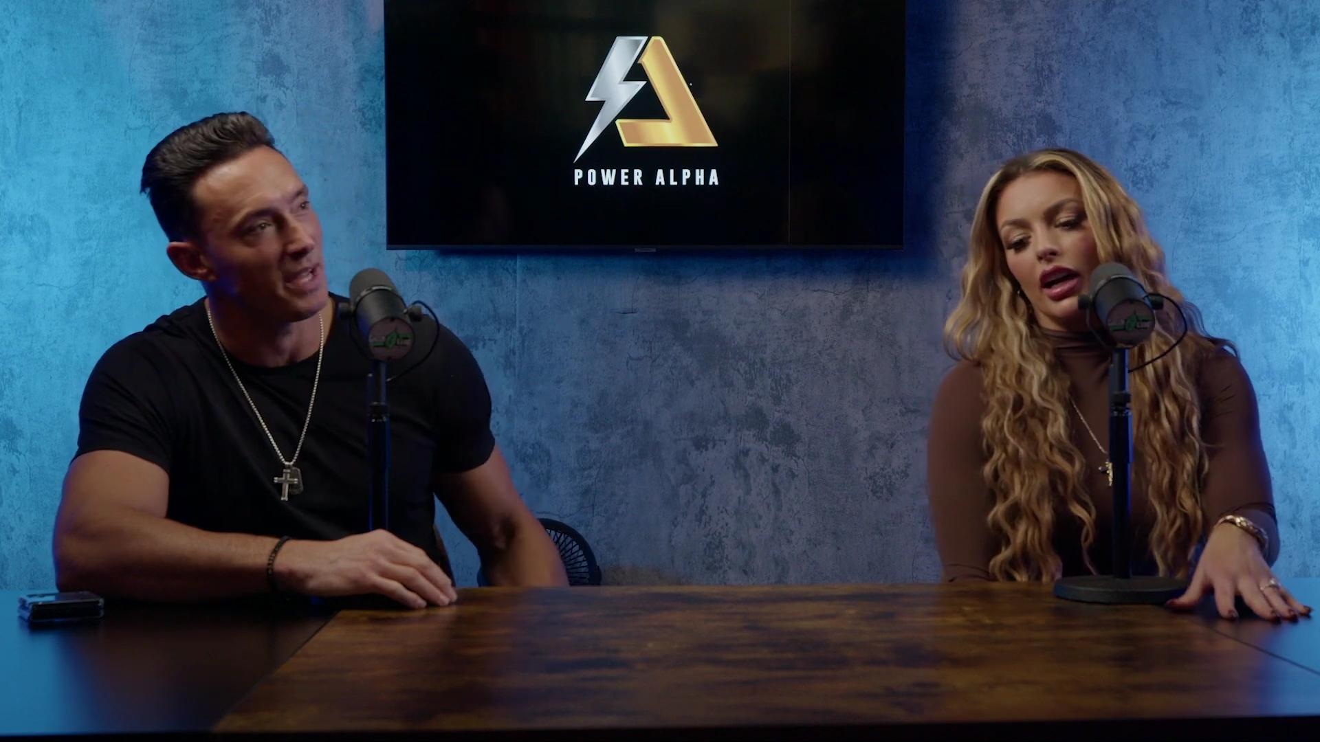 x2mate_com-Ep_9_-_Power_Alphas_Podcast___28Mandy_Saccomanno___Sabby_Piscitelli29-281080p29_mp40141.jpg