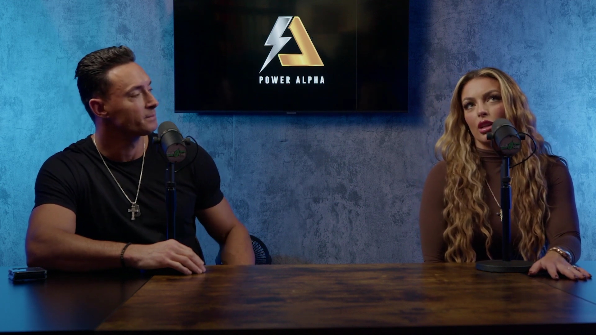 x2mate_com-Ep_9_-_Power_Alphas_Podcast___28Mandy_Saccomanno___Sabby_Piscitelli29-281080p29_mp40143.jpg