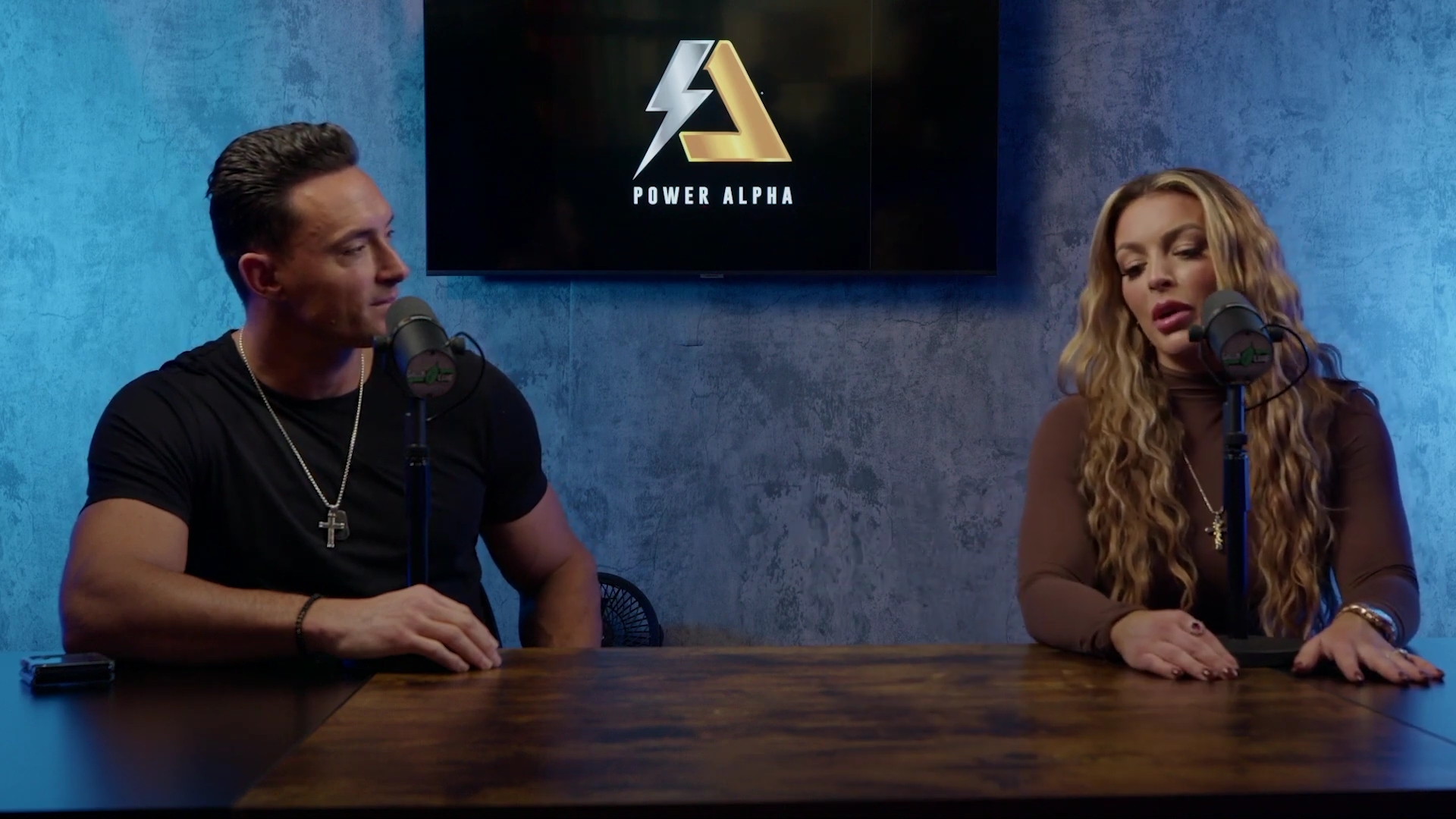 x2mate_com-Ep_9_-_Power_Alphas_Podcast___28Mandy_Saccomanno___Sabby_Piscitelli29-281080p29_mp40150.jpg
