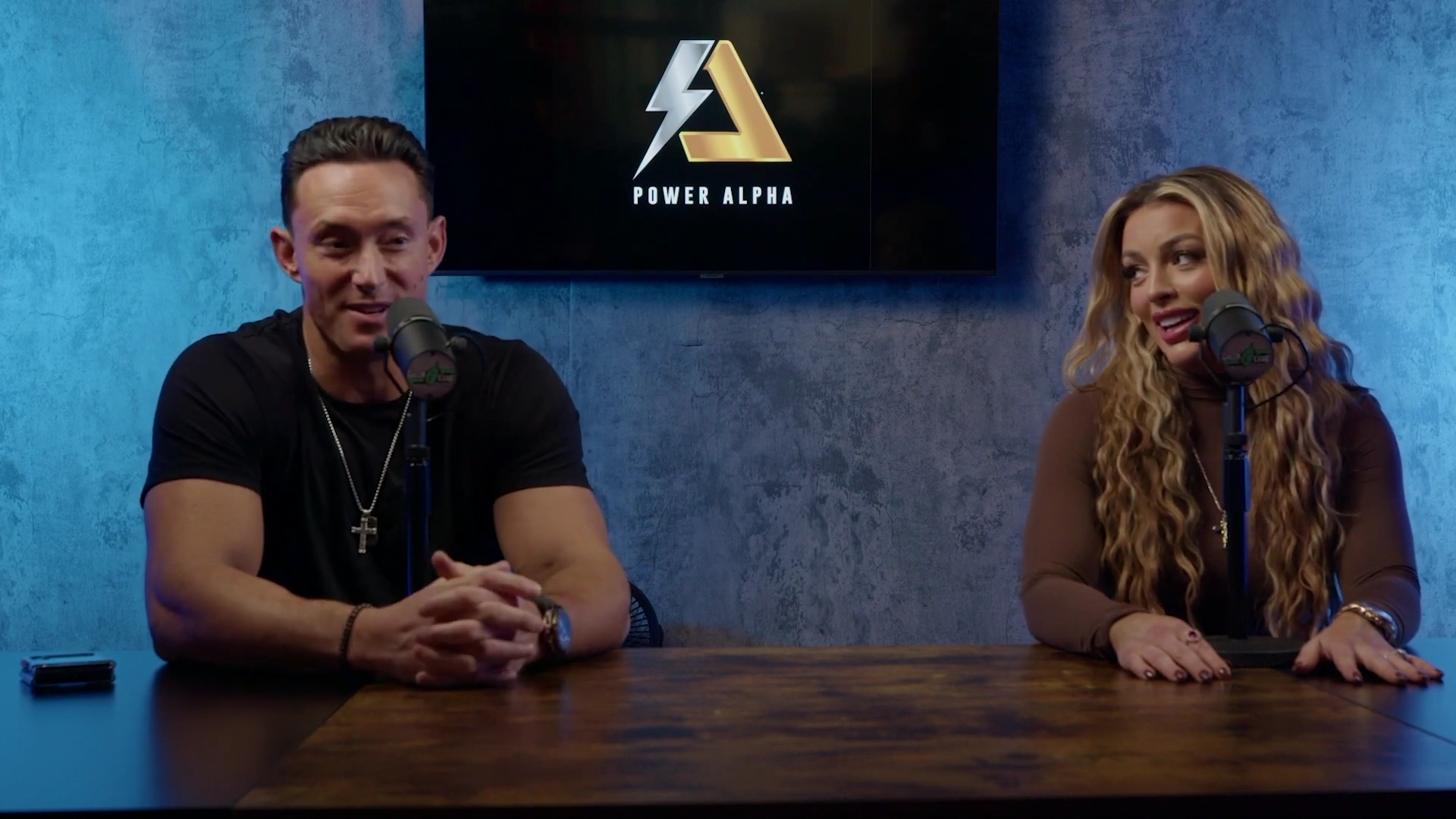 x2mate_com-Ep_9_-_Power_Alphas_Podcast___28Mandy_Saccomanno___Sabby_Piscitelli29-281080p29_mp40157.jpg