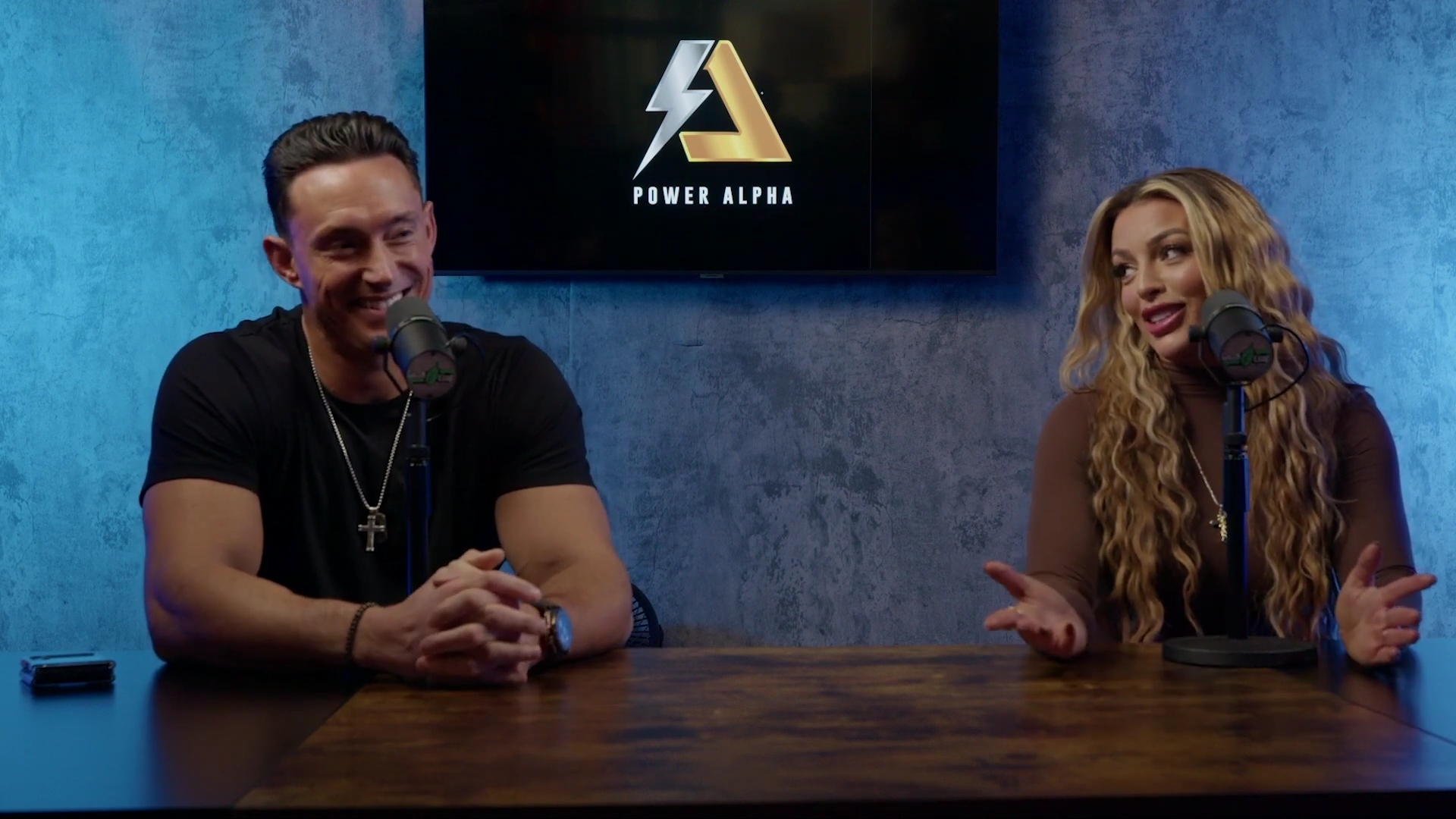 x2mate_com-Ep_9_-_Power_Alphas_Podcast___28Mandy_Saccomanno___Sabby_Piscitelli29-281080p29_mp40159.jpg