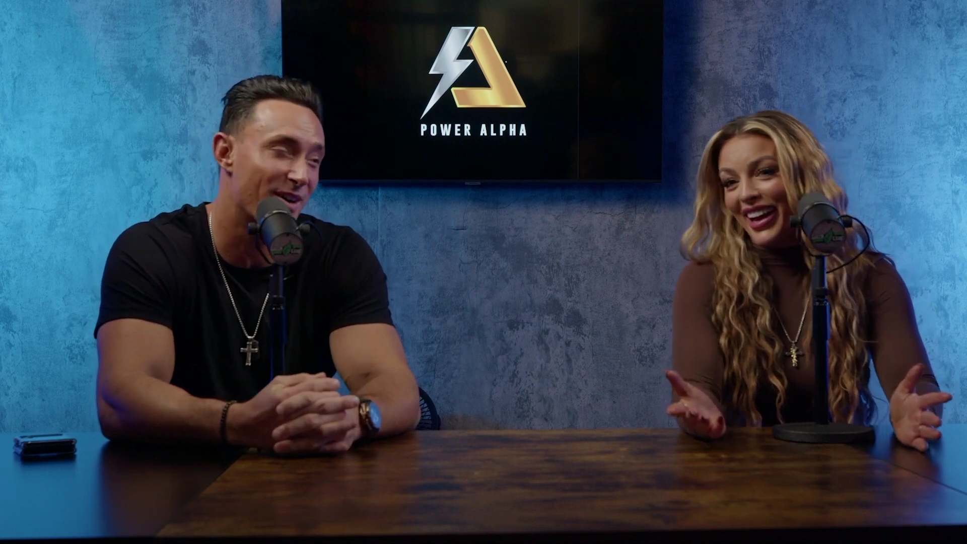 x2mate_com-Ep_9_-_Power_Alphas_Podcast___28Mandy_Saccomanno___Sabby_Piscitelli29-281080p29_mp40161.jpg