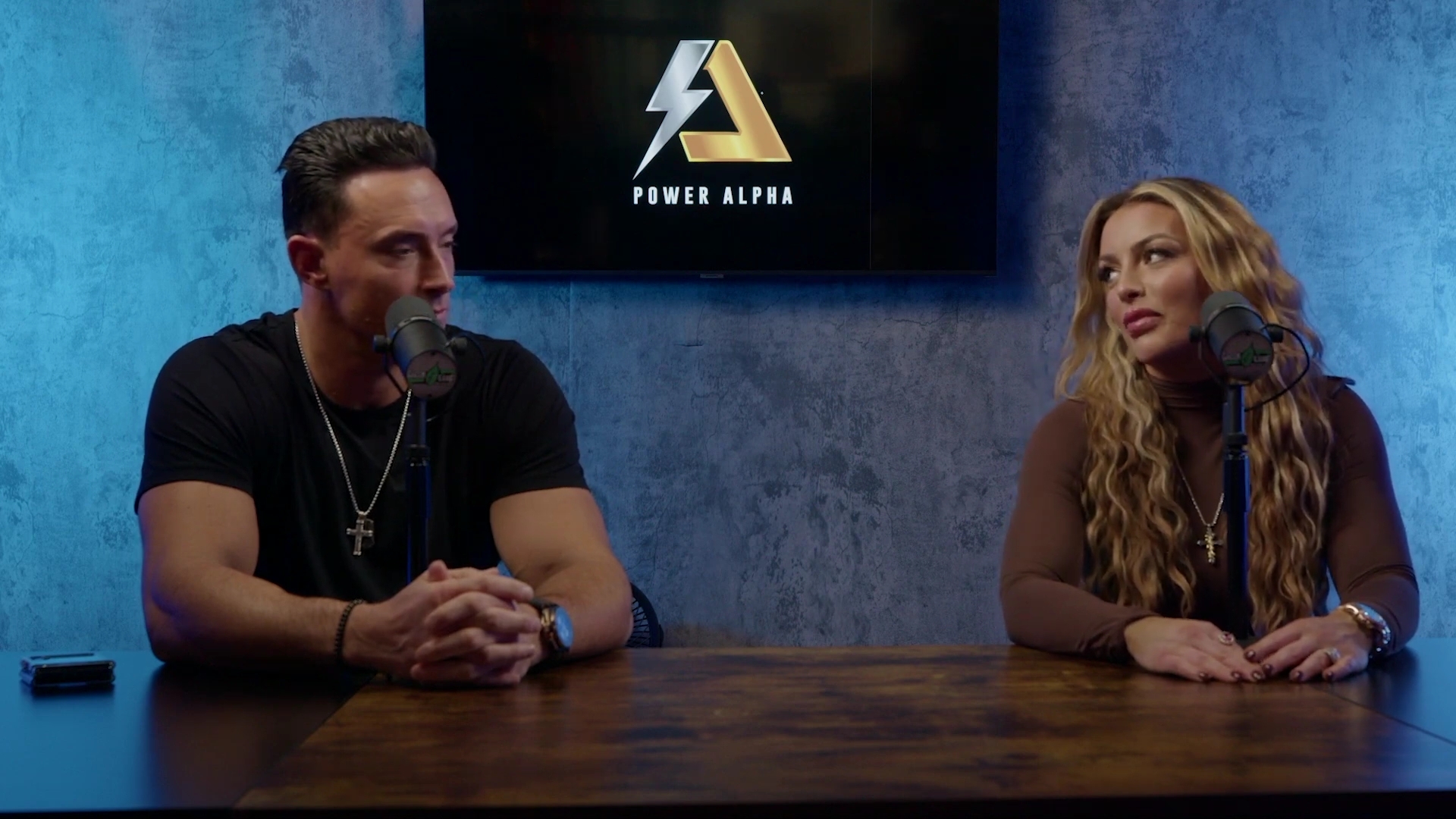 x2mate_com-Ep_9_-_Power_Alphas_Podcast___28Mandy_Saccomanno___Sabby_Piscitelli29-281080p29_mp40173.jpg