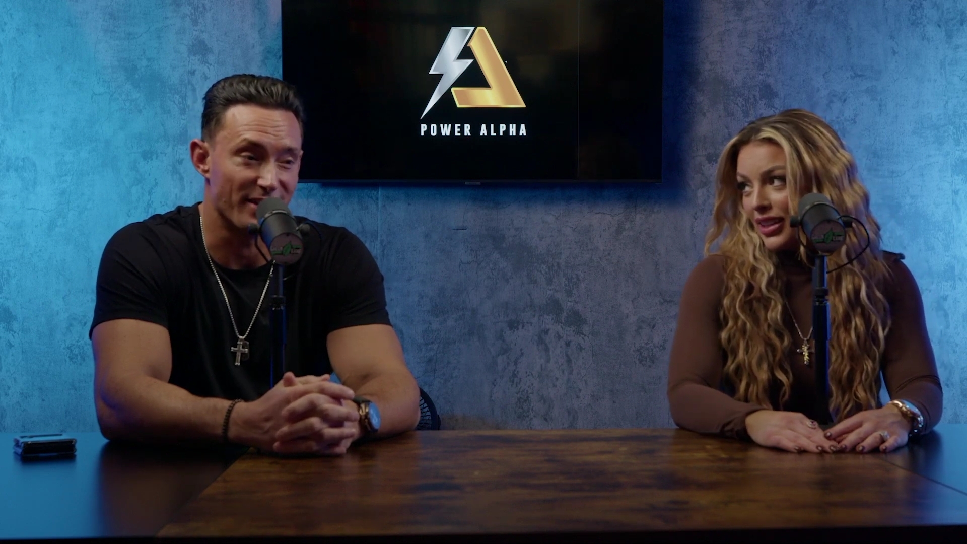 x2mate_com-Ep_9_-_Power_Alphas_Podcast___28Mandy_Saccomanno___Sabby_Piscitelli29-281080p29_mp40177.jpg