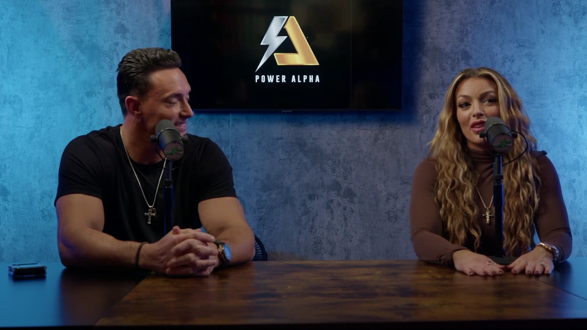 x2mate_com-Ep_9_-_Power_Alphas_Podcast___28Mandy_Saccomanno___Sabby_Piscitelli29-281080p29_mp40179.jpg