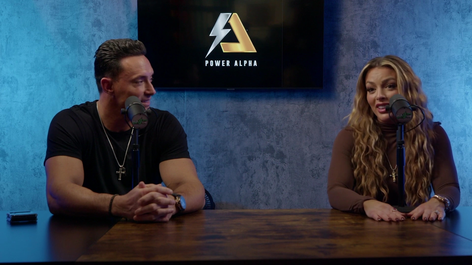 x2mate_com-Ep_9_-_Power_Alphas_Podcast___28Mandy_Saccomanno___Sabby_Piscitelli29-281080p29_mp40180.jpg