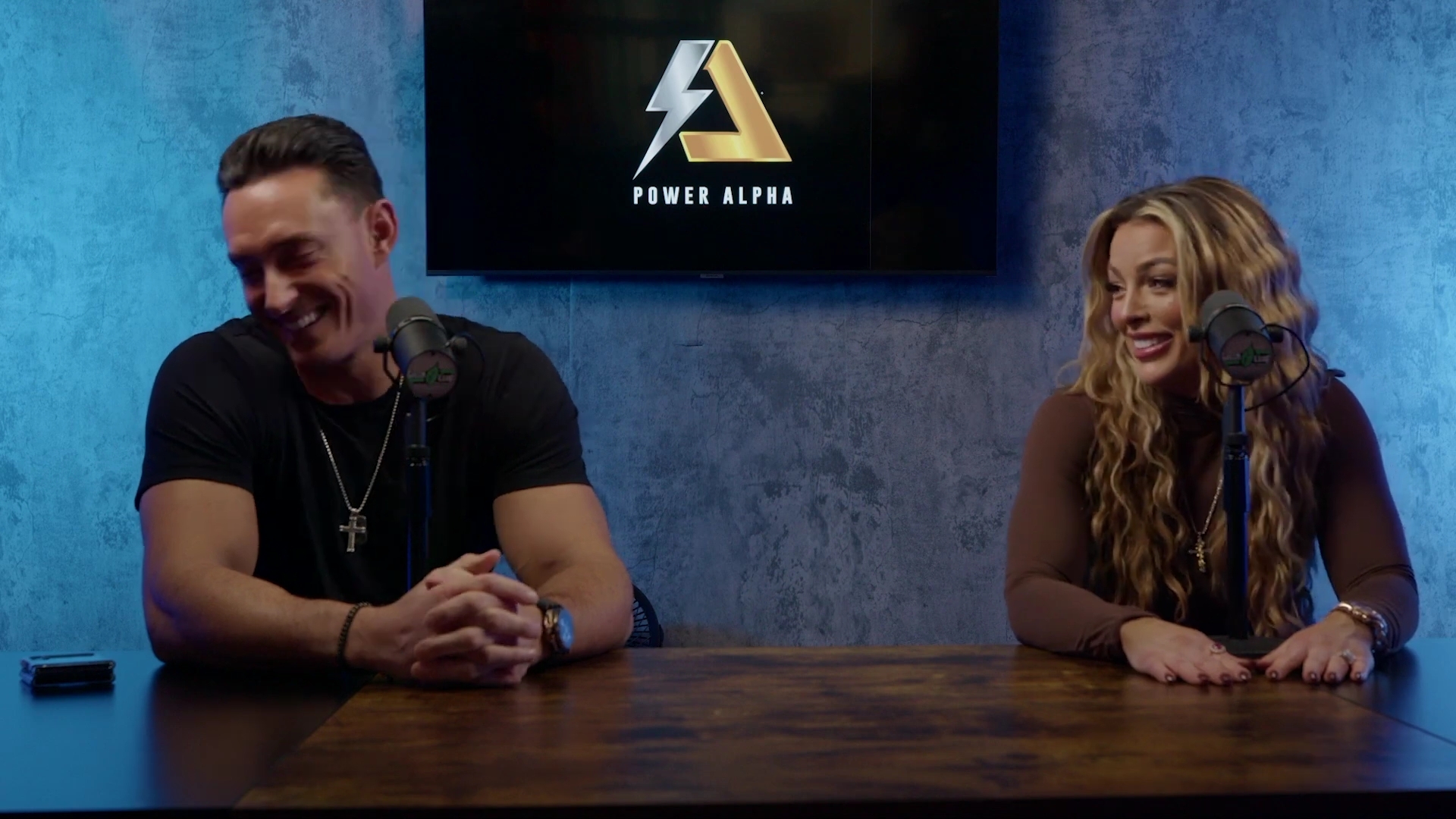 x2mate_com-Ep_9_-_Power_Alphas_Podcast___28Mandy_Saccomanno___Sabby_Piscitelli29-281080p29_mp40181.jpg