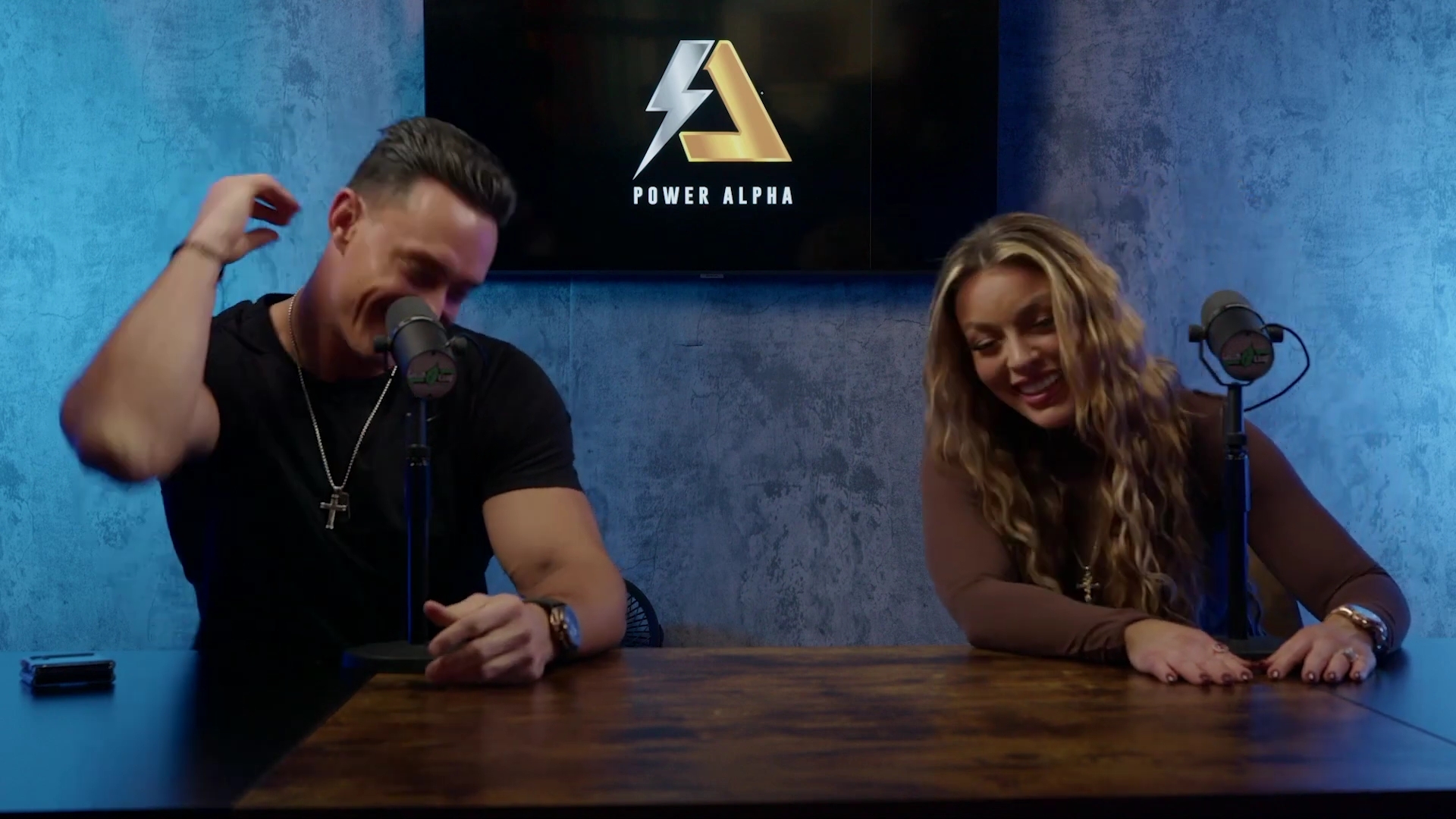 x2mate_com-Ep_9_-_Power_Alphas_Podcast___28Mandy_Saccomanno___Sabby_Piscitelli29-281080p29_mp40182.jpg