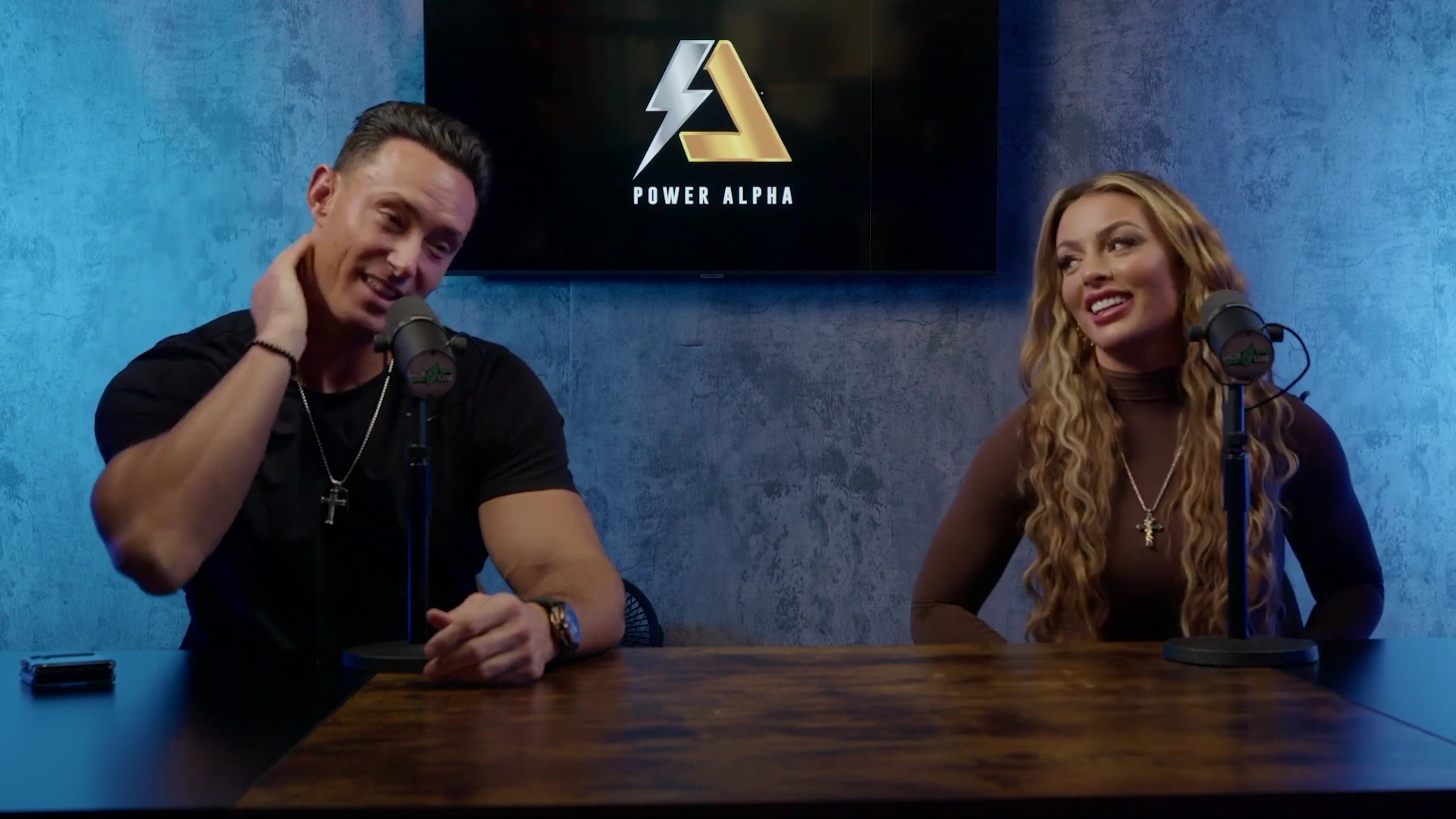 x2mate_com-Ep_9_-_Power_Alphas_Podcast___28Mandy_Saccomanno___Sabby_Piscitelli29-281080p29_mp40186.jpg