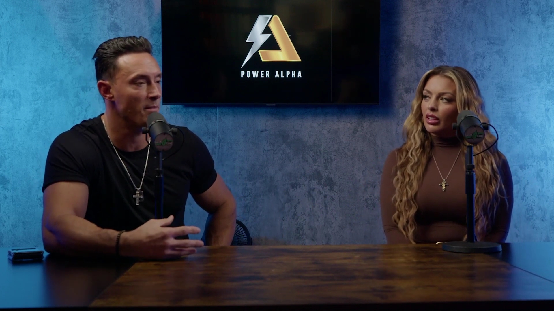 x2mate_com-Ep_9_-_Power_Alphas_Podcast___28Mandy_Saccomanno___Sabby_Piscitelli29-281080p29_mp40227.jpg