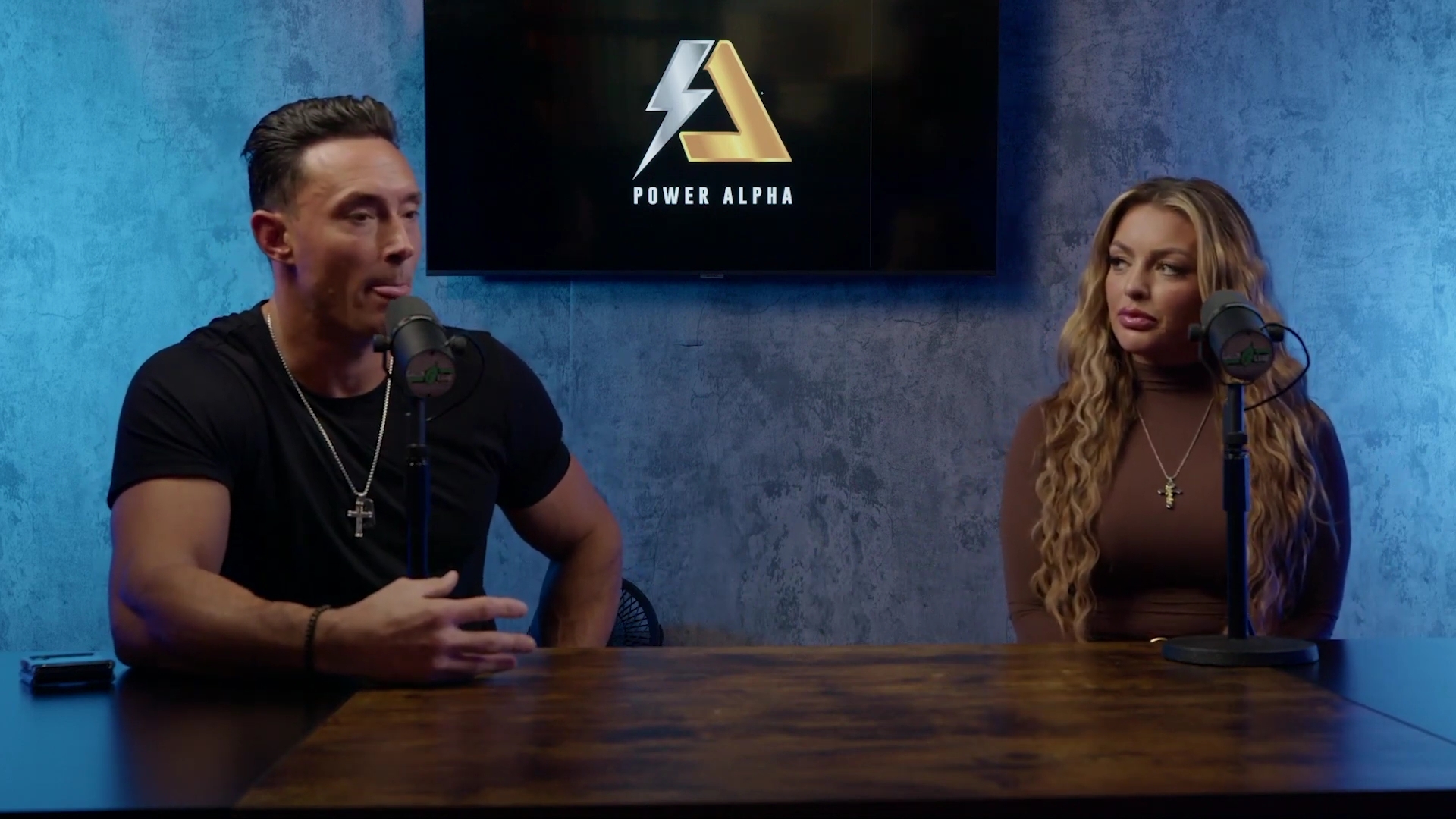 x2mate_com-Ep_9_-_Power_Alphas_Podcast___28Mandy_Saccomanno___Sabby_Piscitelli29-281080p29_mp40228.jpg