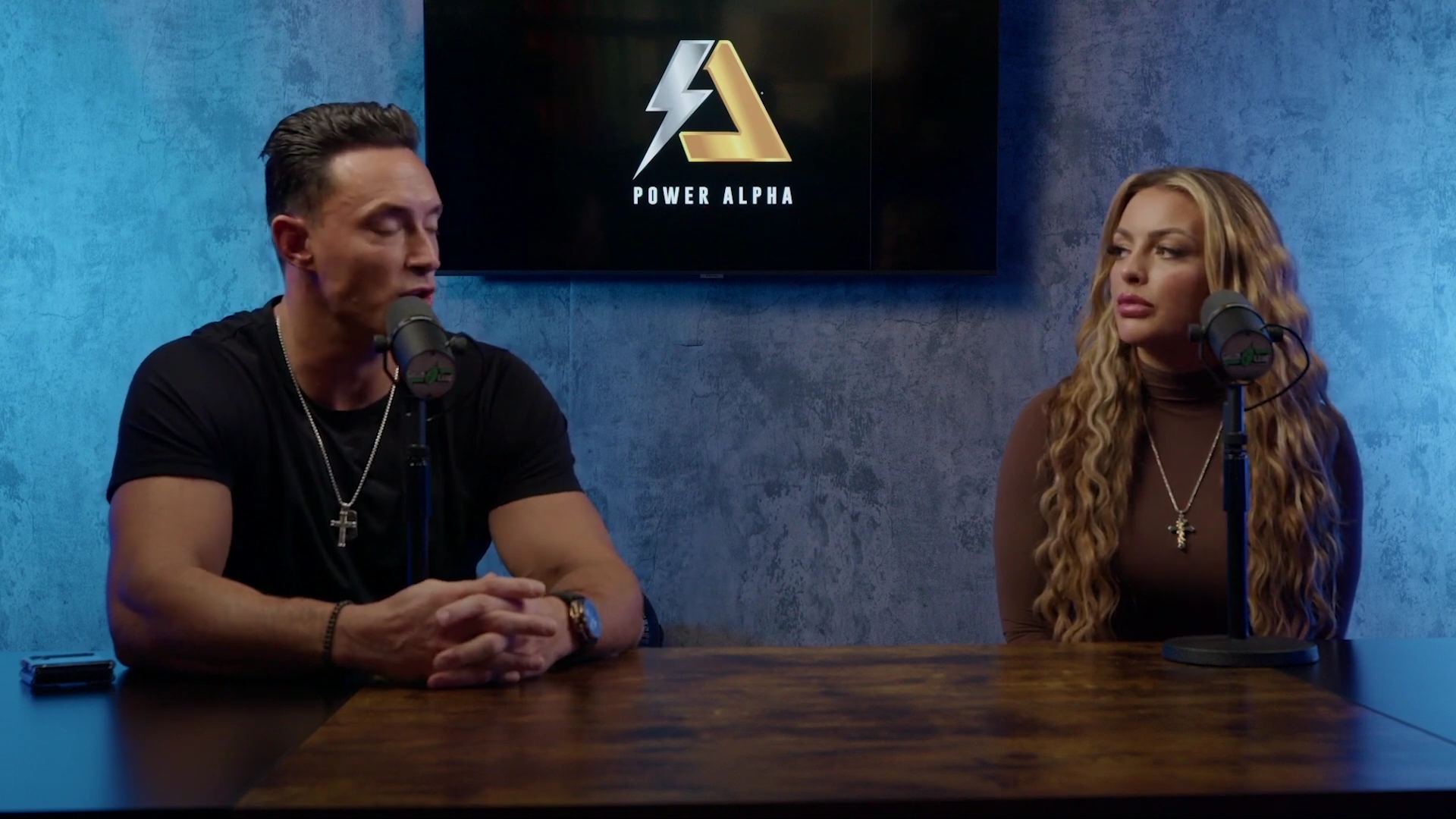 x2mate_com-Ep_9_-_Power_Alphas_Podcast___28Mandy_Saccomanno___Sabby_Piscitelli29-281080p29_mp40236.jpg