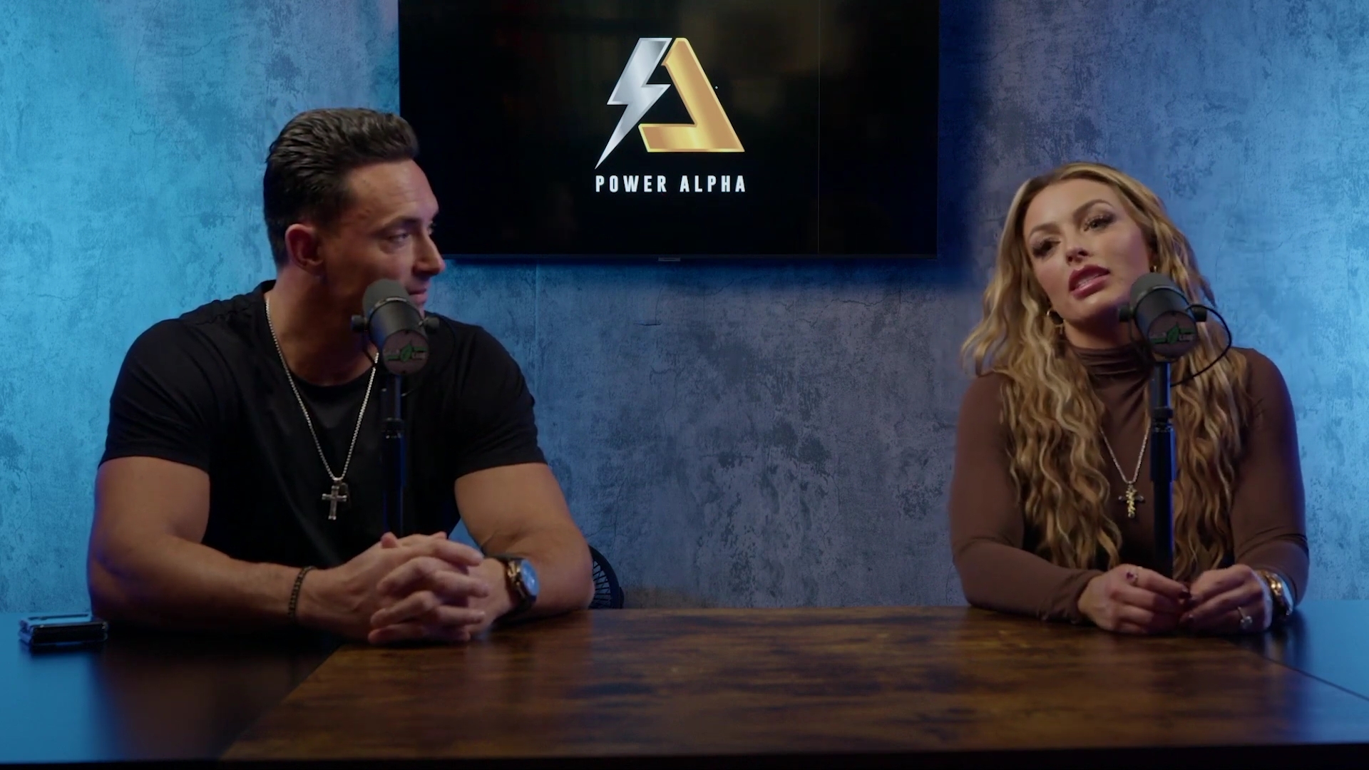 x2mate_com-Ep_9_-_Power_Alphas_Podcast___28Mandy_Saccomanno___Sabby_Piscitelli29-281080p29_mp40263.jpg