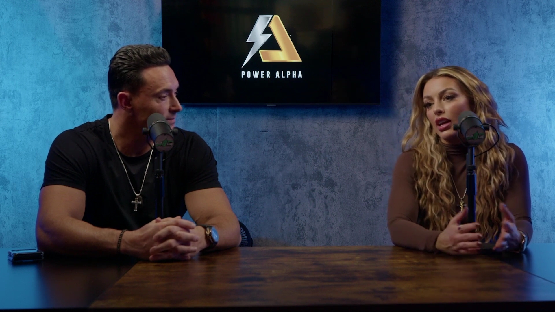 x2mate_com-Ep_9_-_Power_Alphas_Podcast___28Mandy_Saccomanno___Sabby_Piscitelli29-281080p29_mp40266.jpg