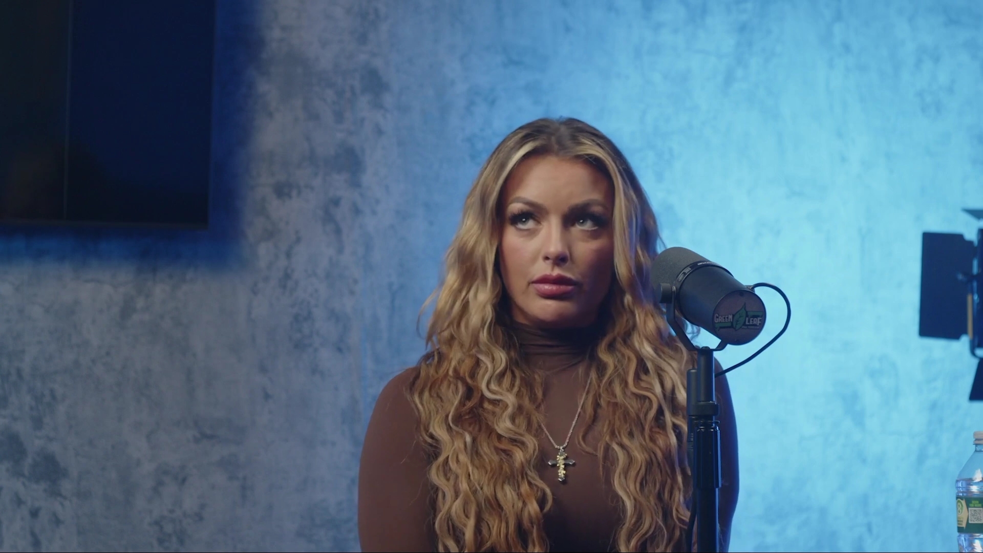 x2mate_com-Ep_9_-_Power_Alphas_Podcast___28Mandy_Saccomanno___Sabby_Piscitelli29-281080p29_mp40361.jpg