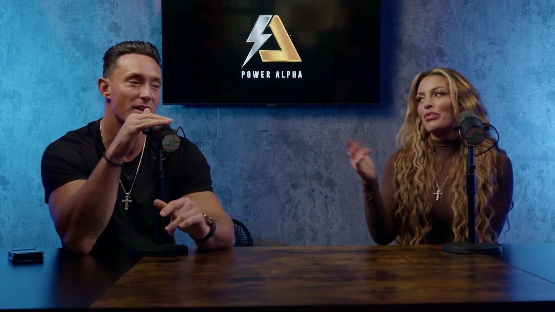 x2mate_com-Ep_9_-_Power_Alphas_Podcast___28Mandy_Saccomanno___Sabby_Piscitelli29-281080p29_mp40402.jpg
