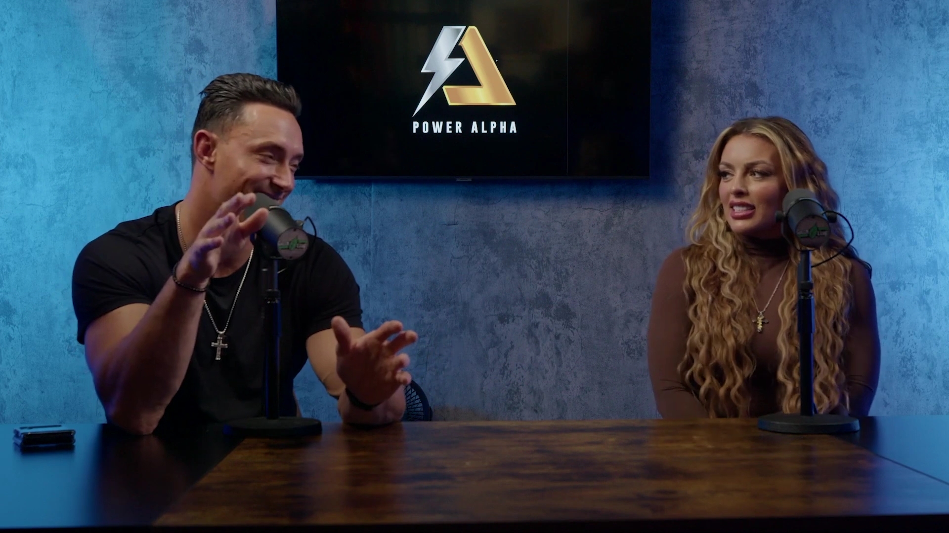 x2mate_com-Ep_9_-_Power_Alphas_Podcast___28Mandy_Saccomanno___Sabby_Piscitelli29-281080p29_mp40410.jpg