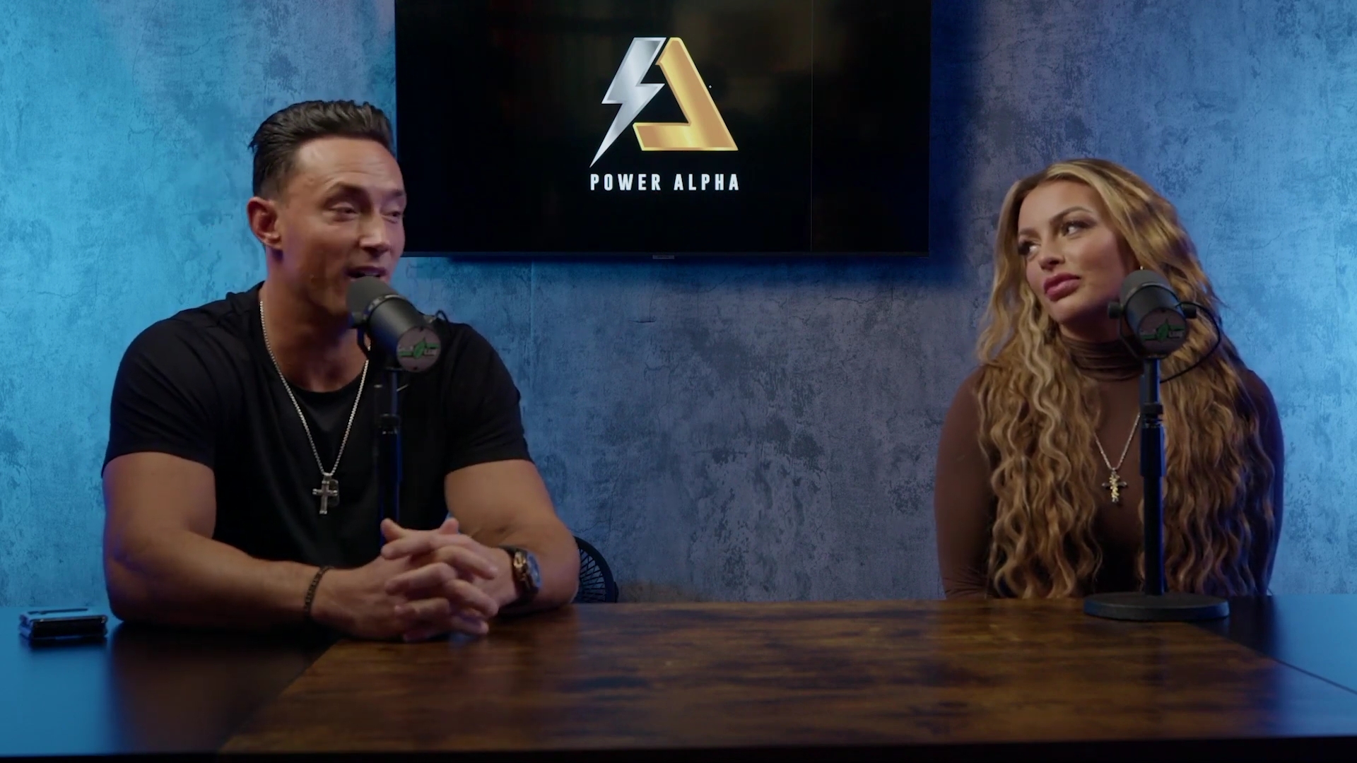 x2mate_com-Ep_9_-_Power_Alphas_Podcast___28Mandy_Saccomanno___Sabby_Piscitelli29-281080p29_mp40429.jpg