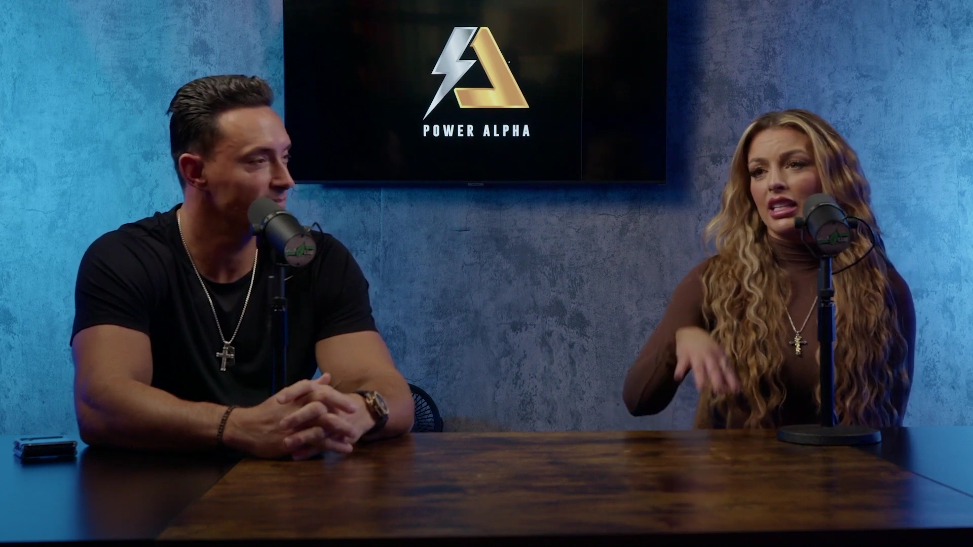 x2mate_com-Ep_9_-_Power_Alphas_Podcast___28Mandy_Saccomanno___Sabby_Piscitelli29-281080p29_mp40437.jpg